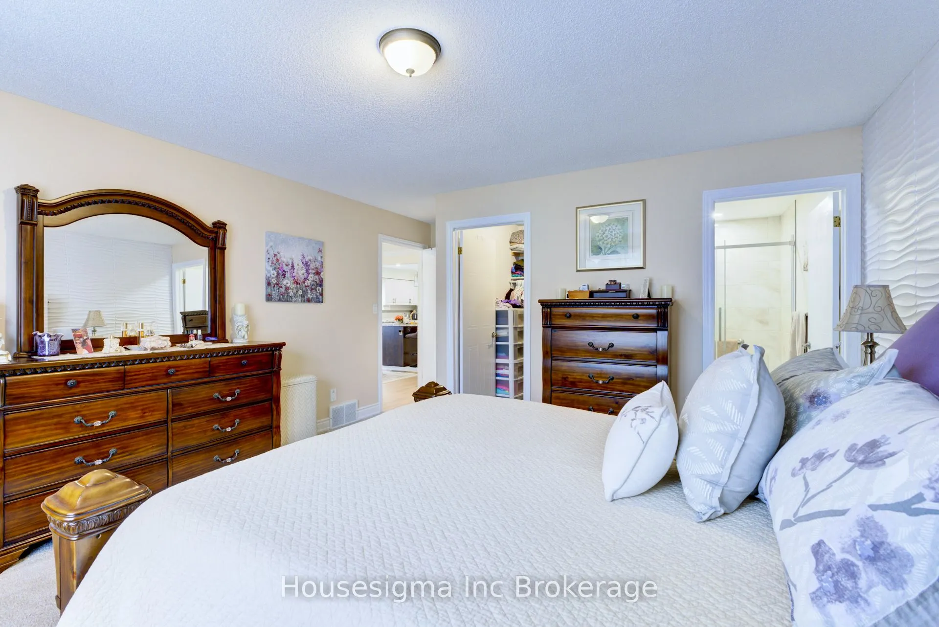 6 Brasher Drive