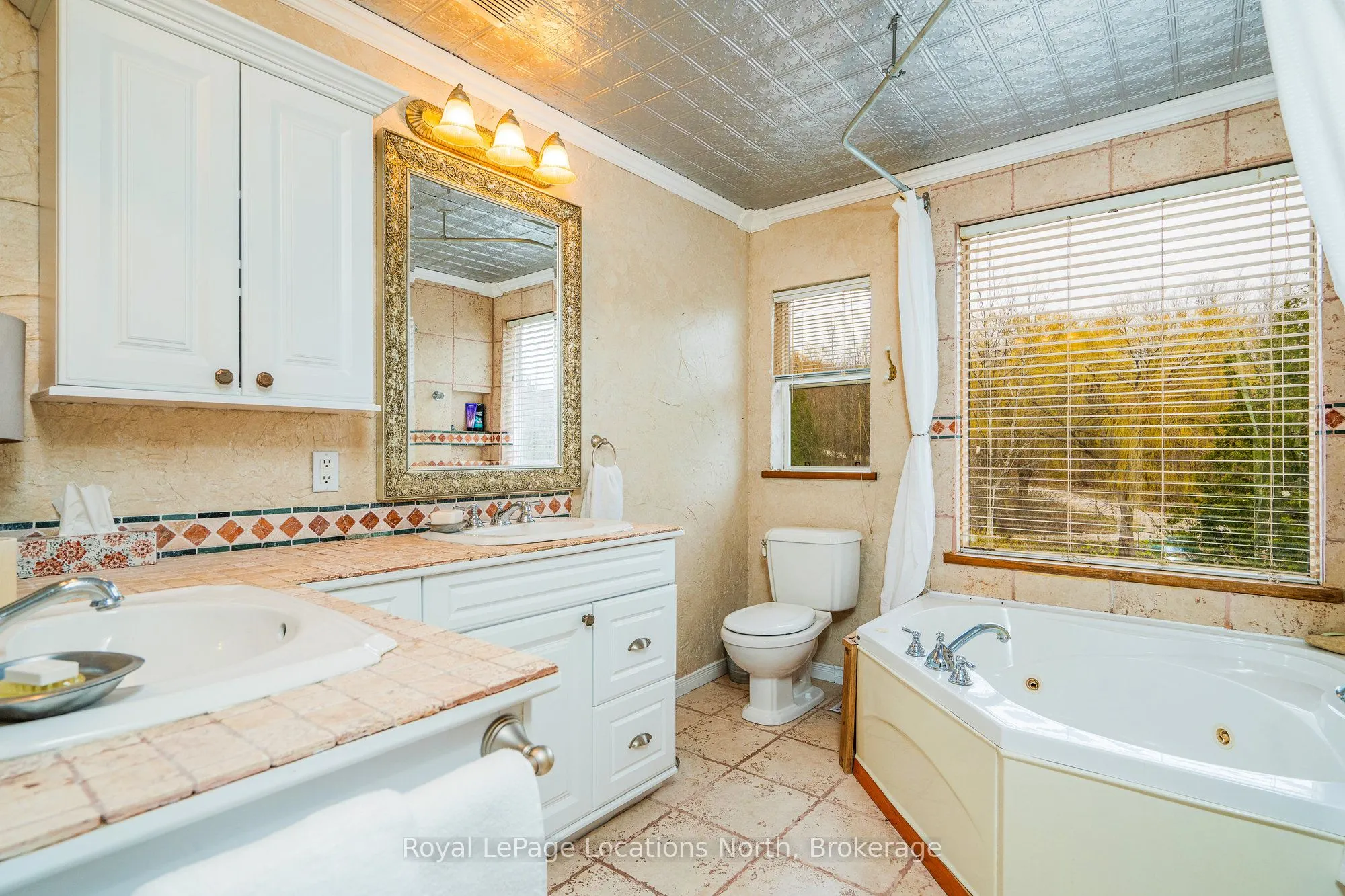 635017 PRETTY RIVER Road