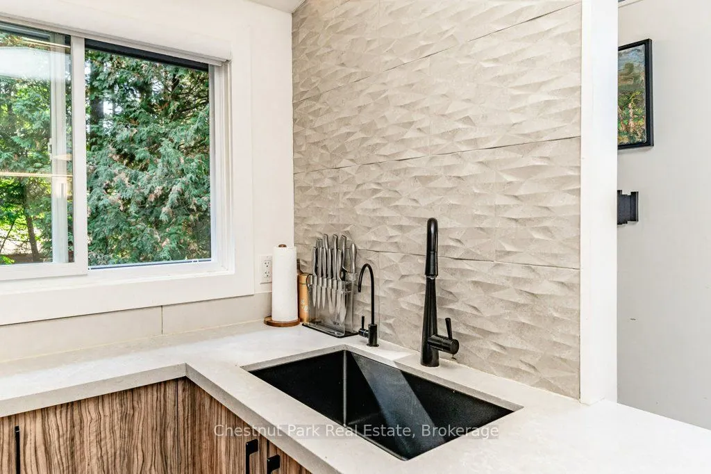1140 Cowan Park Road, #8