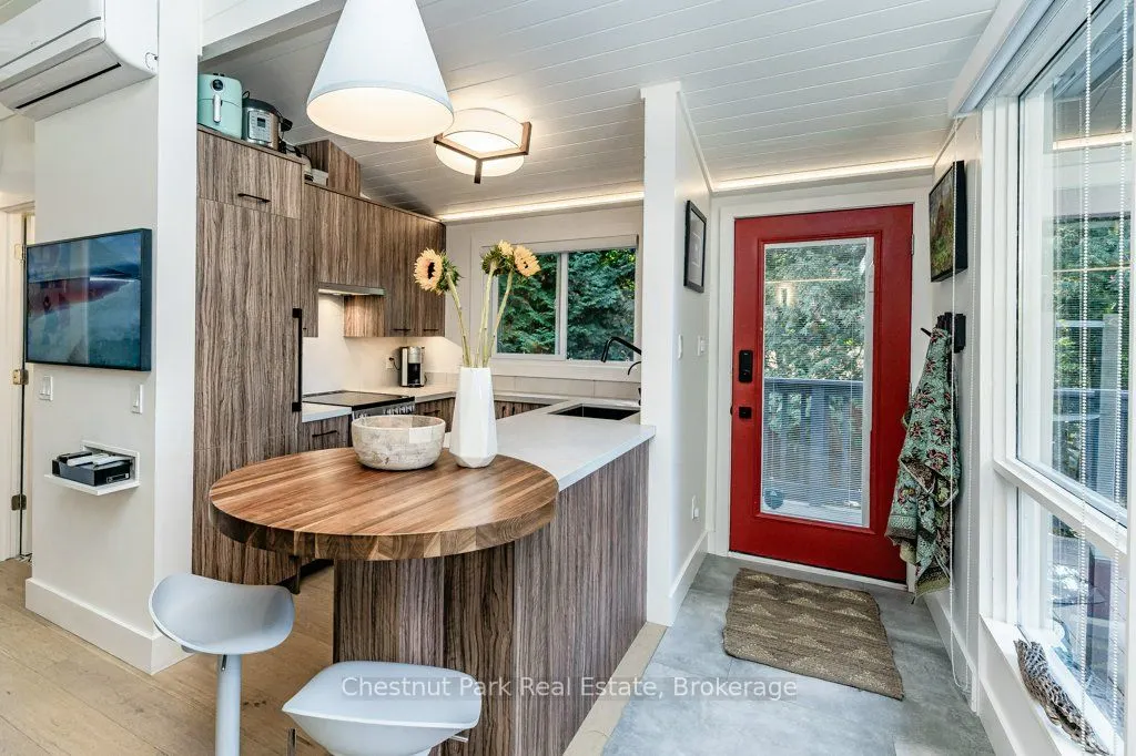 1140 Cowan Park Road, #8