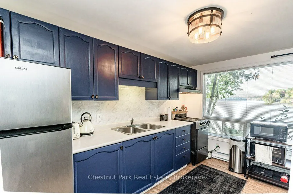 1140 Cowan Park Road, #8