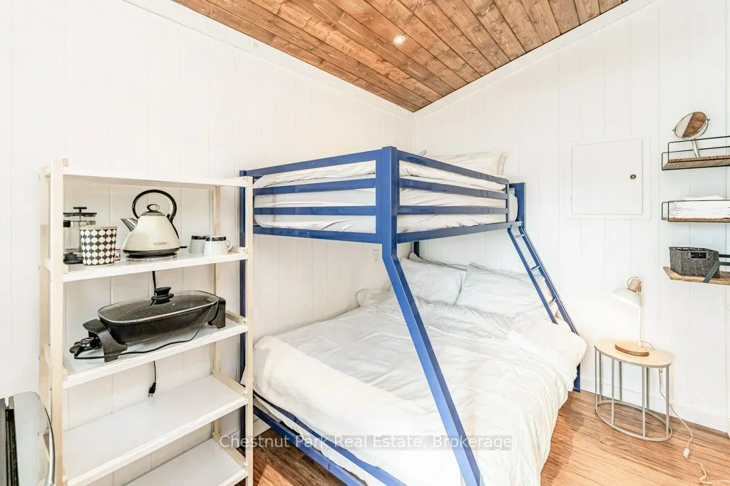 1140 Cowan Park Road, #8