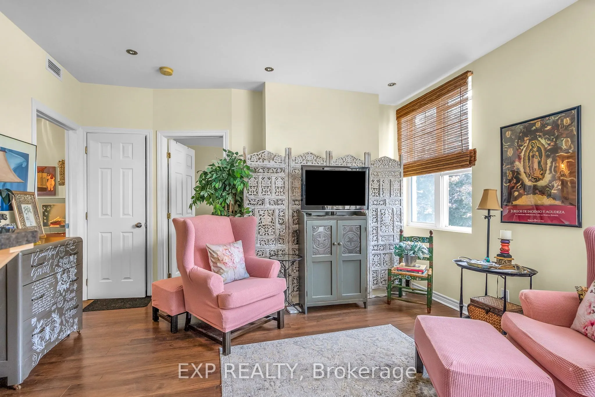 412 Fifth Street E, #202