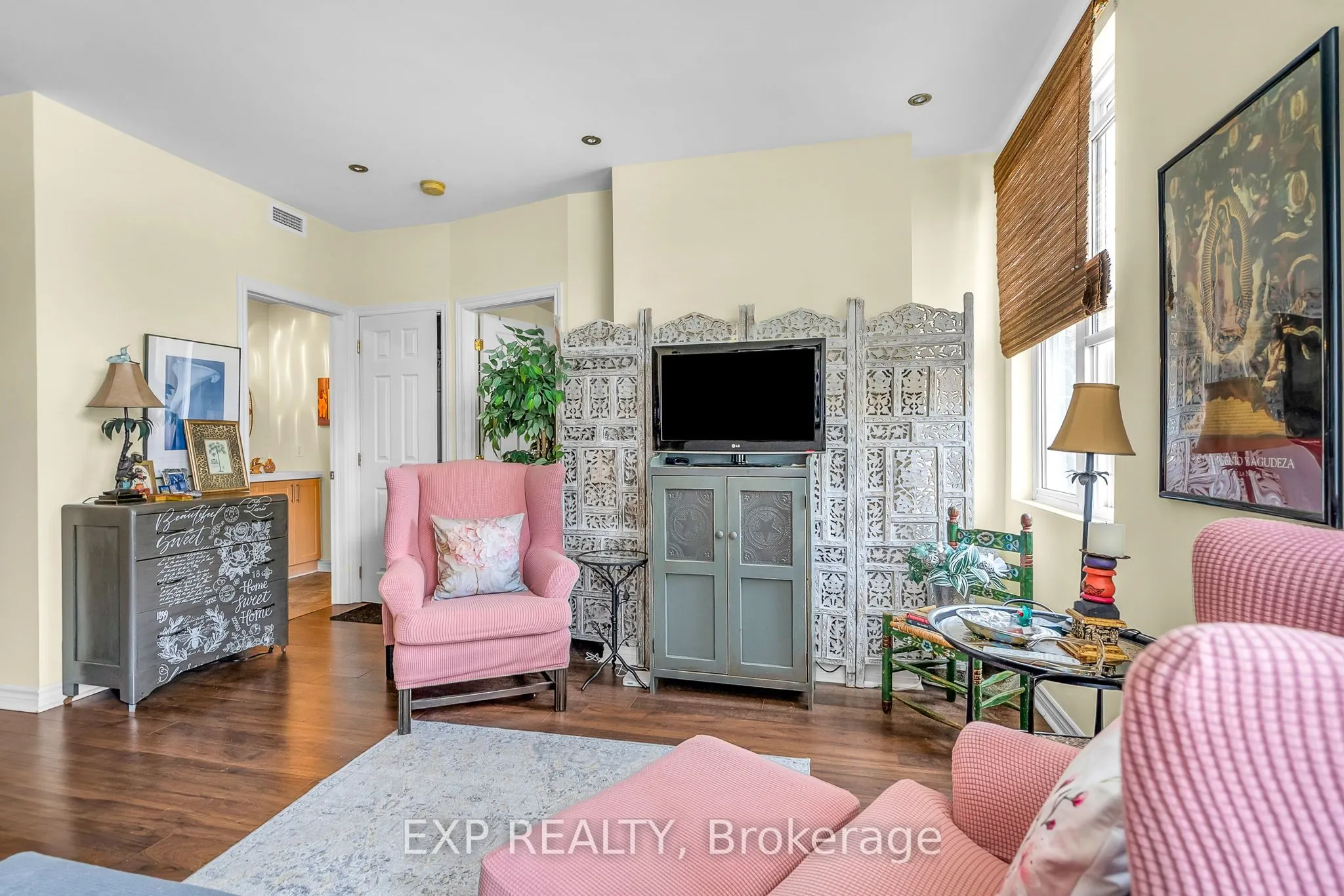 412 Fifth Street E, #202