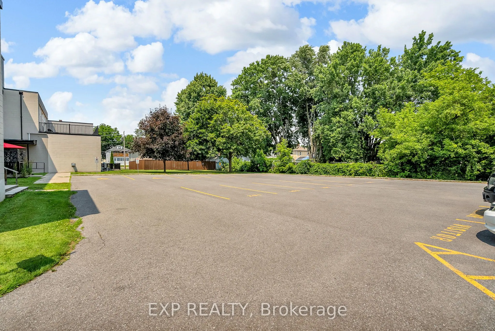 412 Fifth Street E, #202