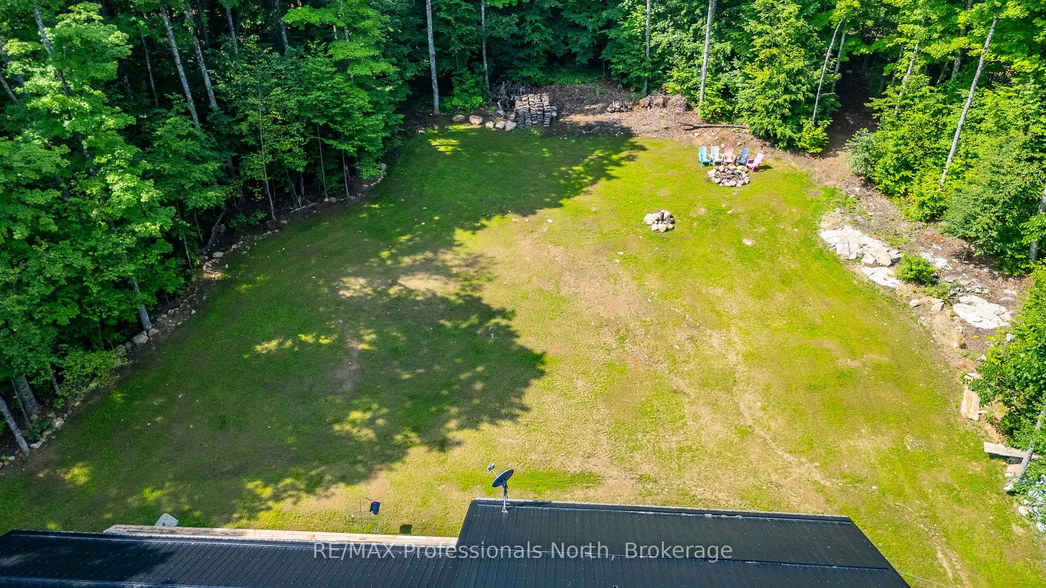 2430 Hadlington Road