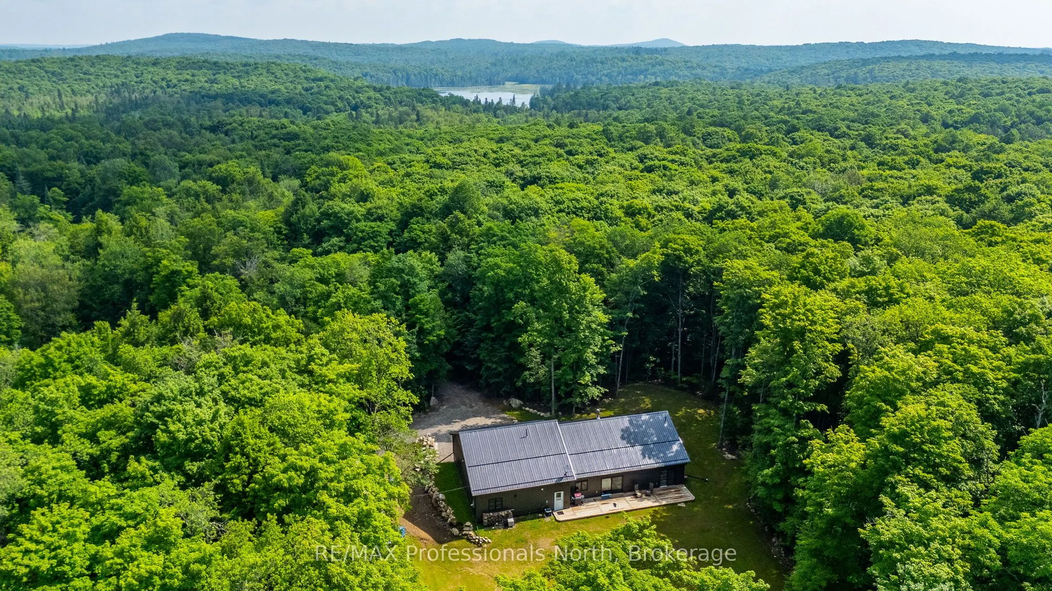 2430 Hadlington Road