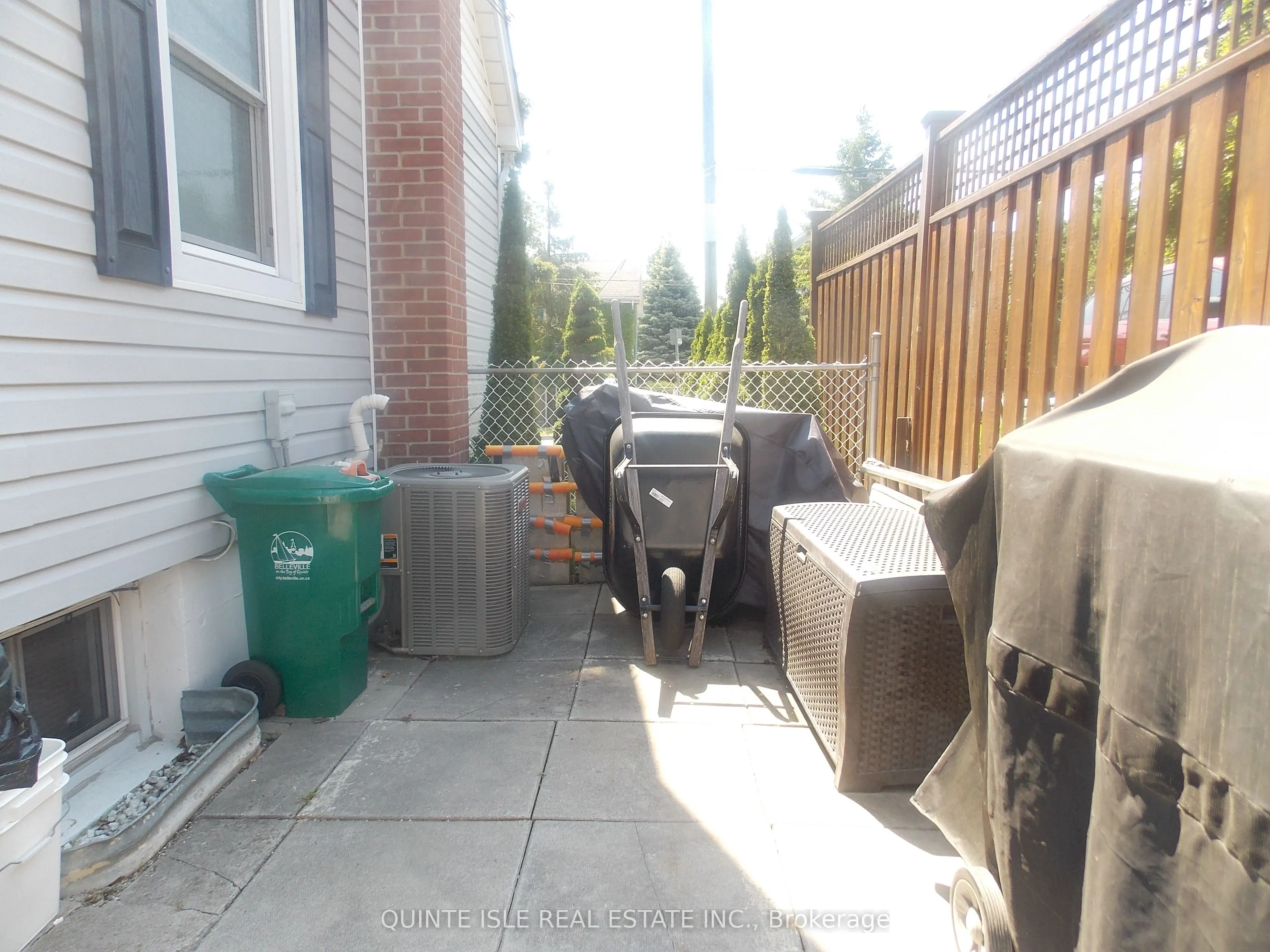 70 Donald Street E