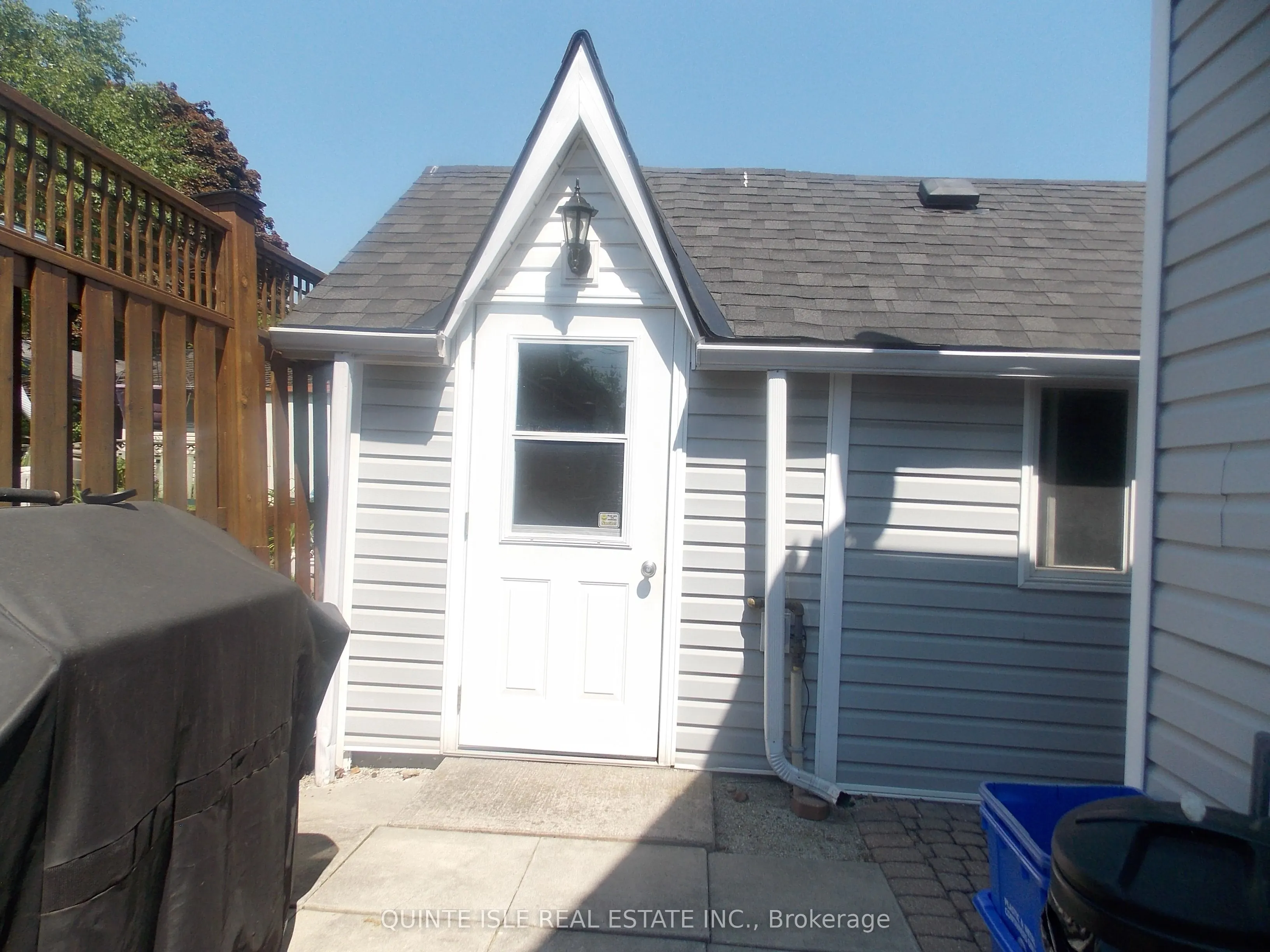 70 Donald Street E
