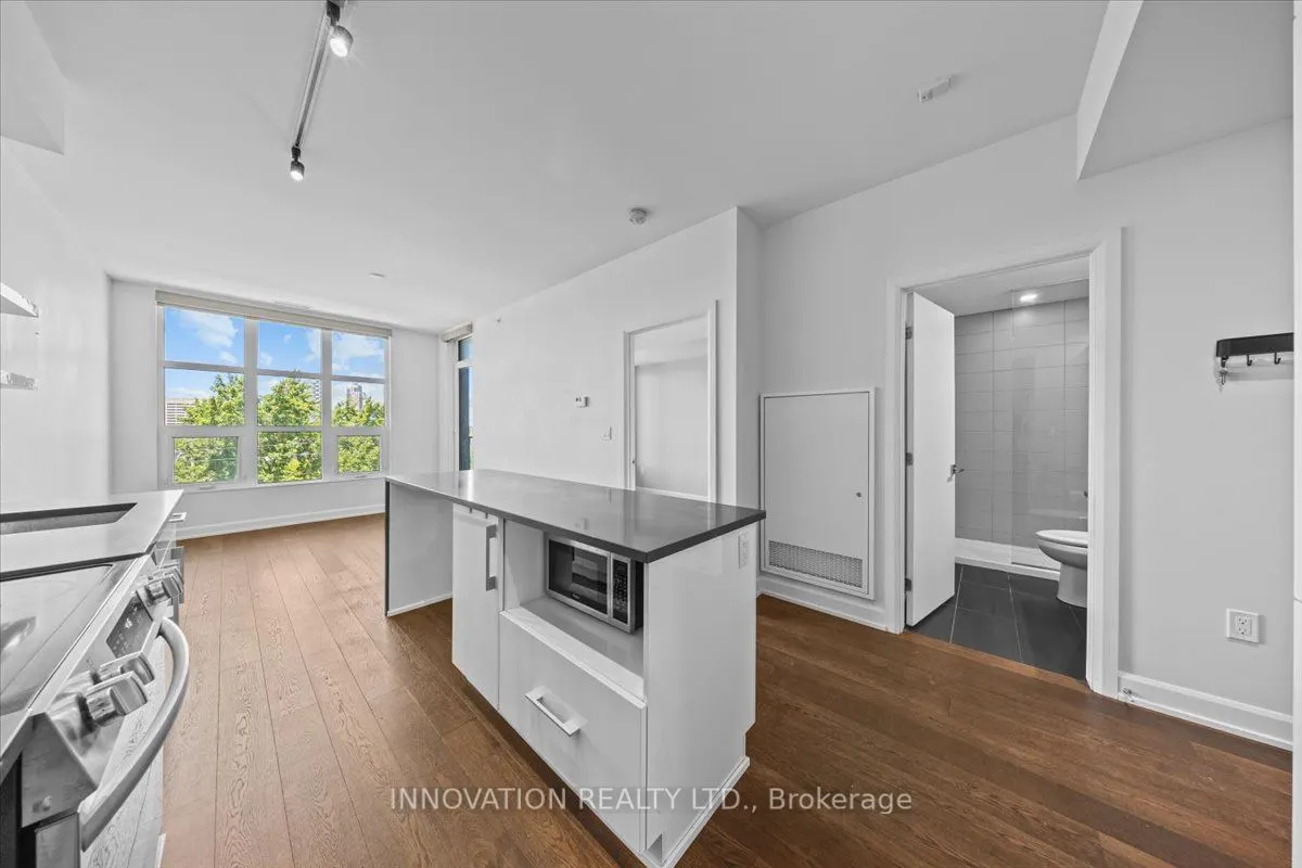 10 Rosemount Avenue W, #410