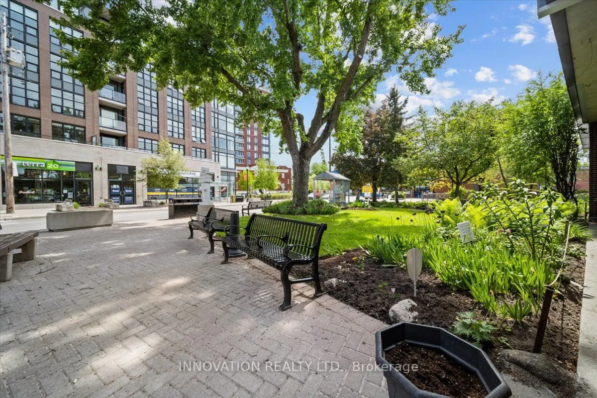 10 Rosemount Avenue W, #410