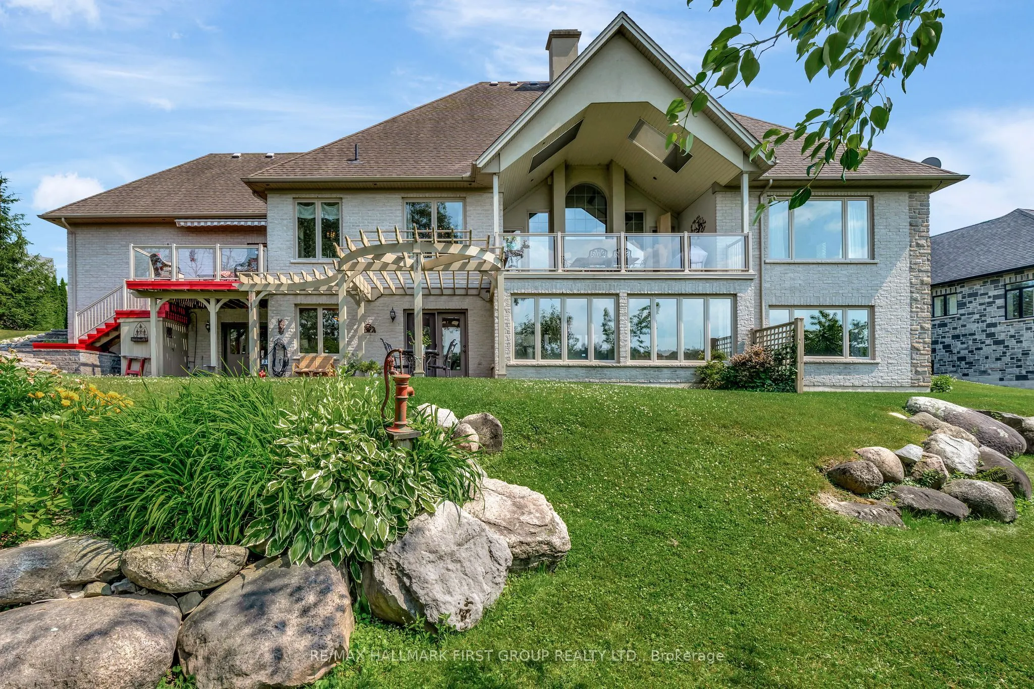 22 Rosslyn Drive