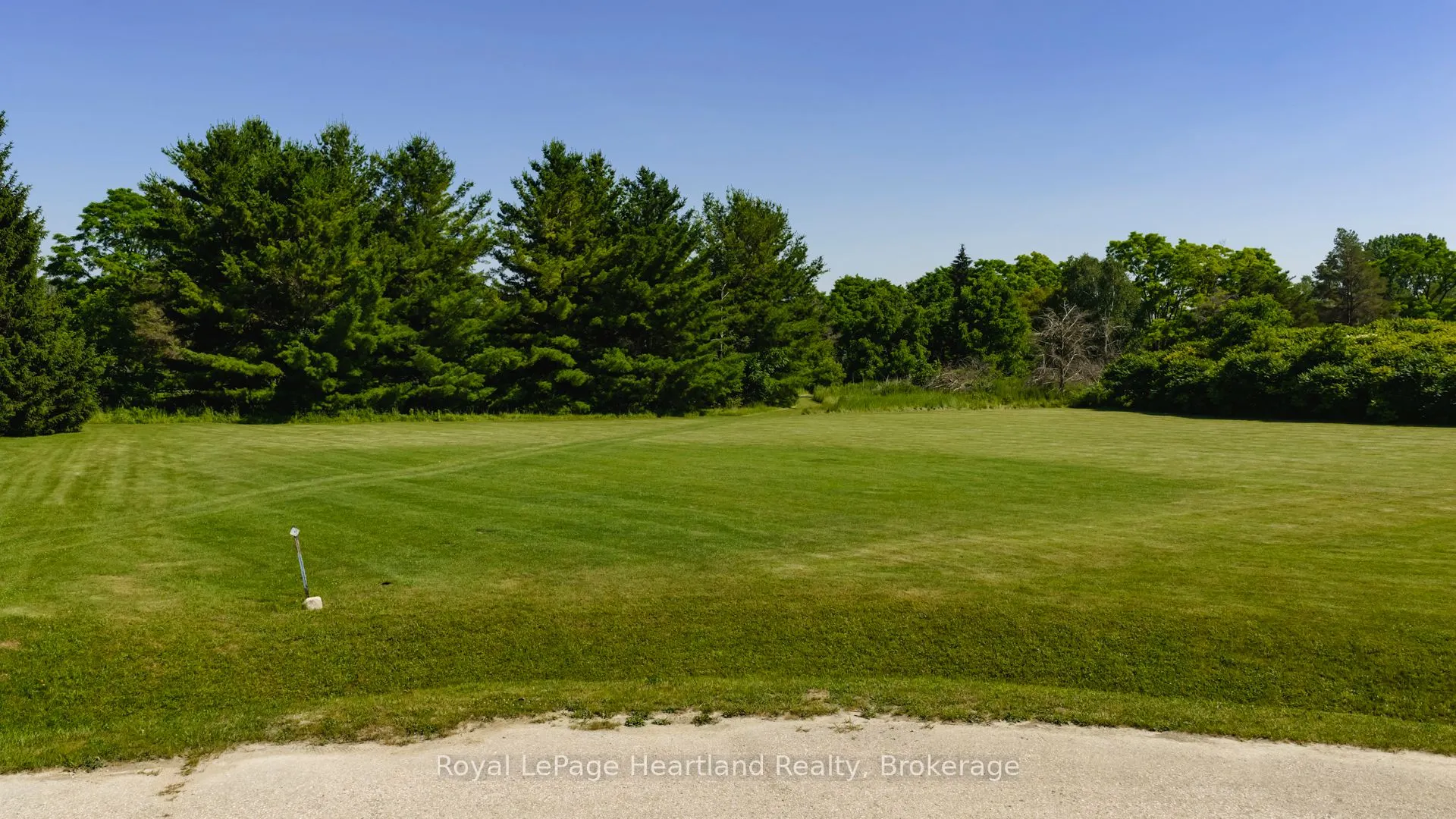 2 Fairway Road