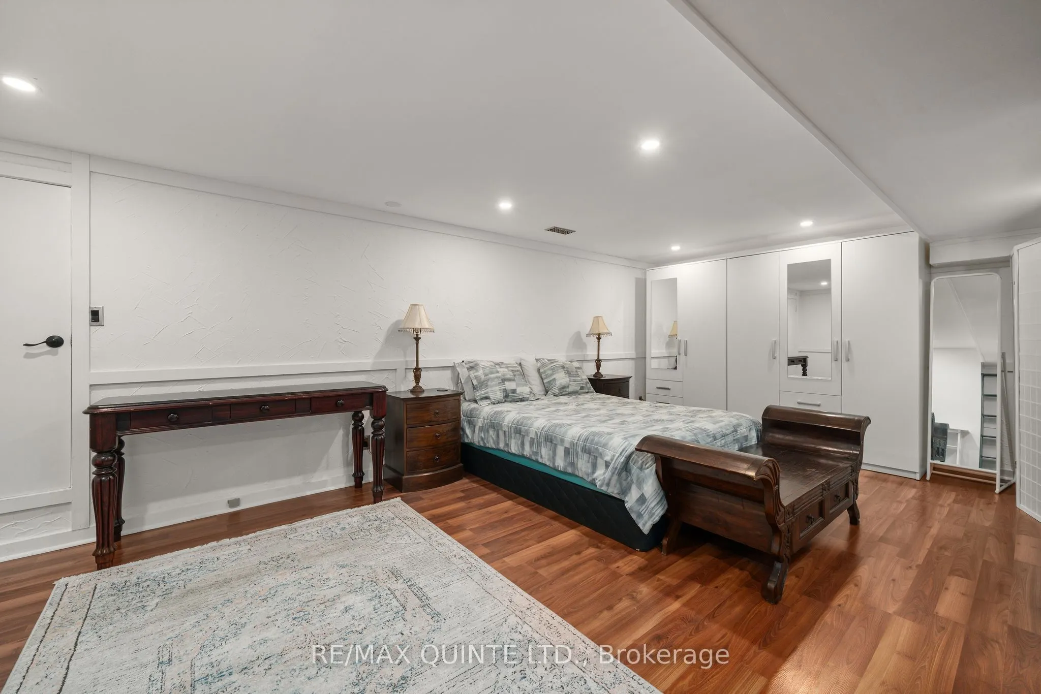 22 Forest Hill Crescent