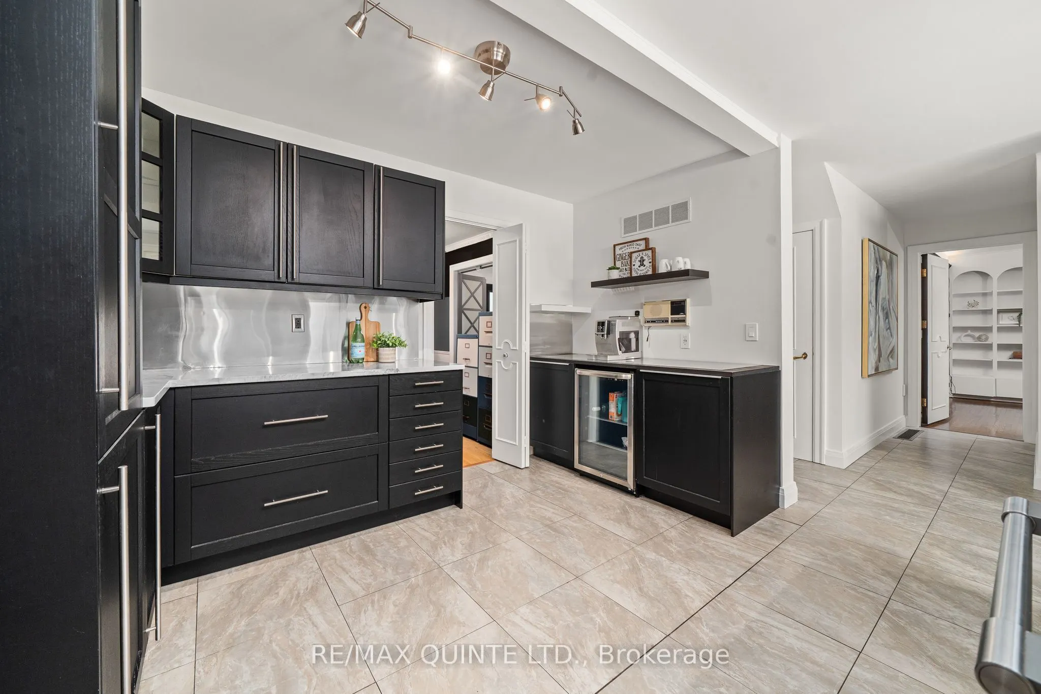 22 Forest Hill Crescent