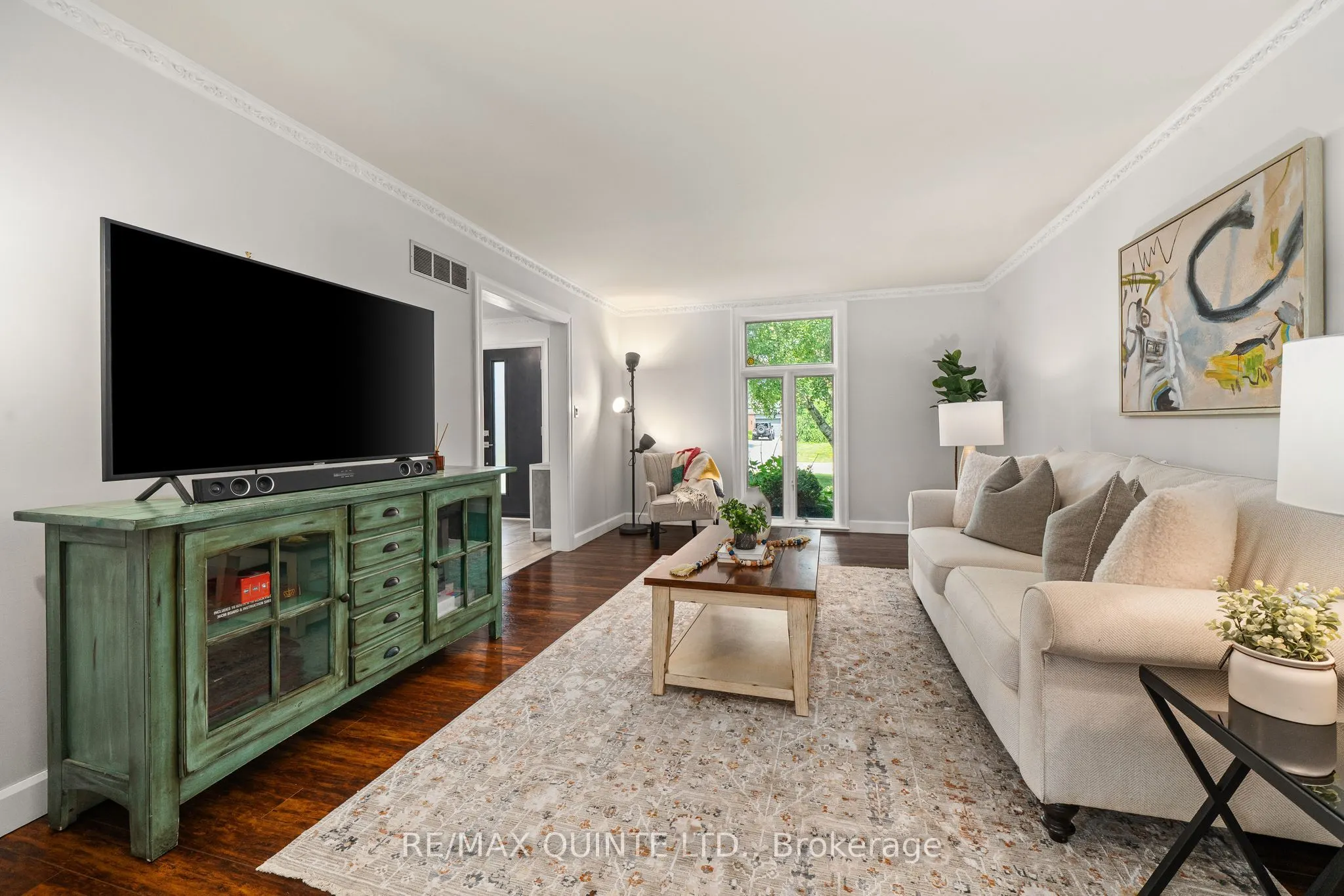 22 Forest Hill Crescent