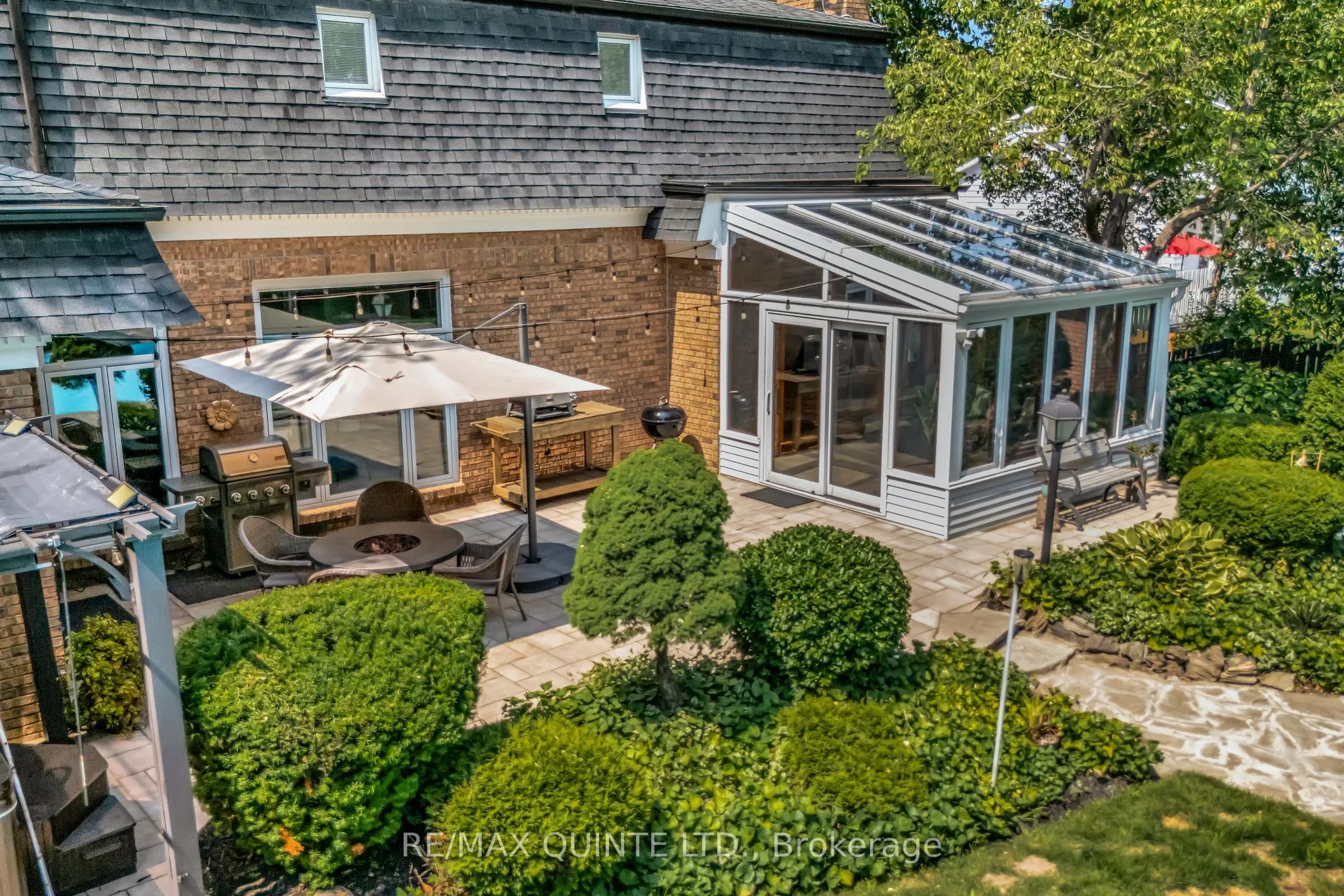 22 Forest Hill Crescent