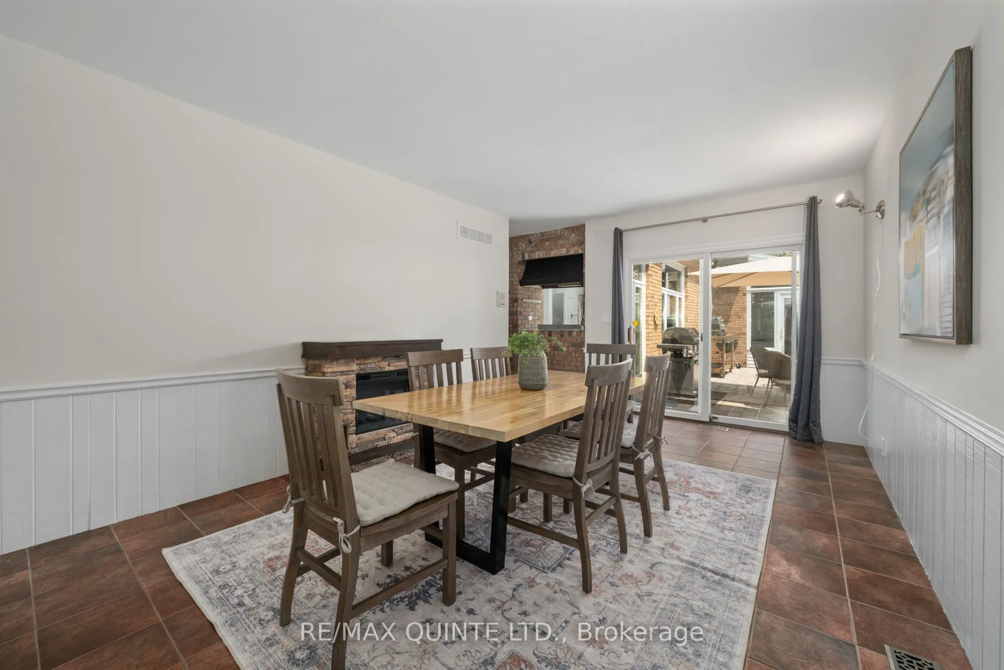 22 Forest Hill Crescent