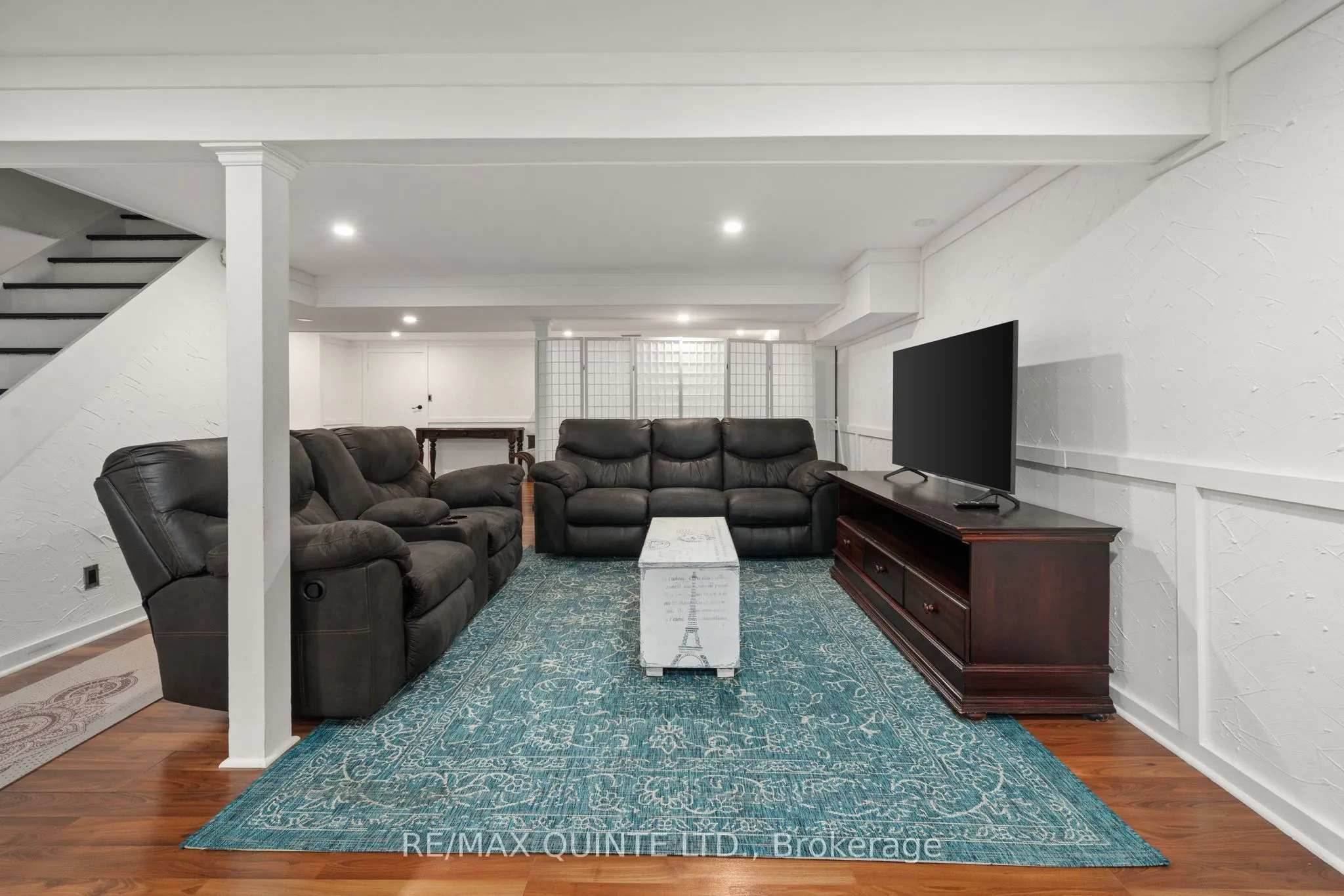 22 Forest Hill Crescent