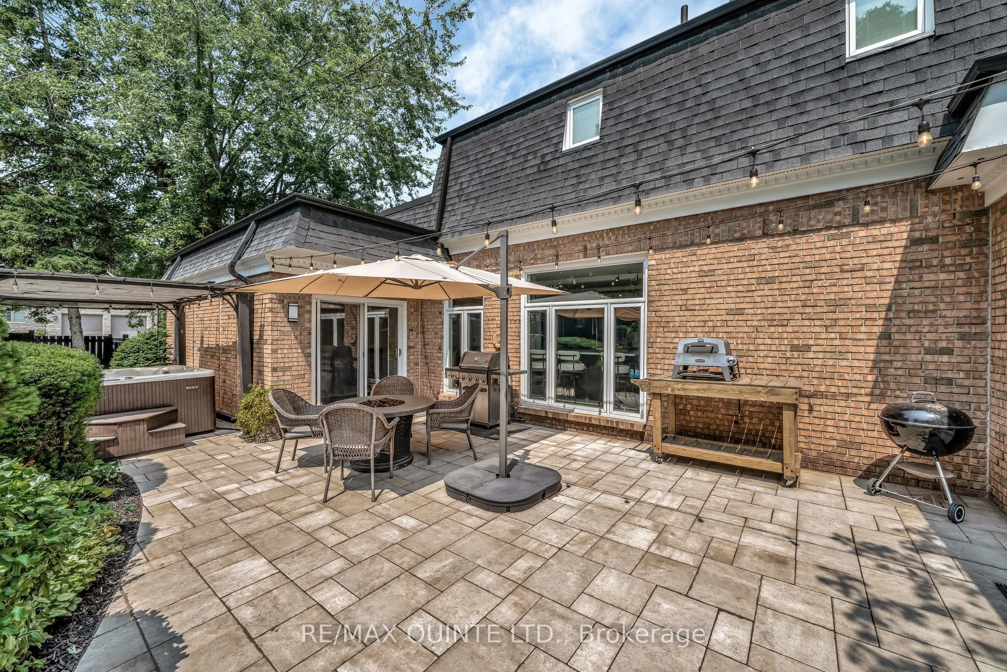 22 Forest Hill Crescent