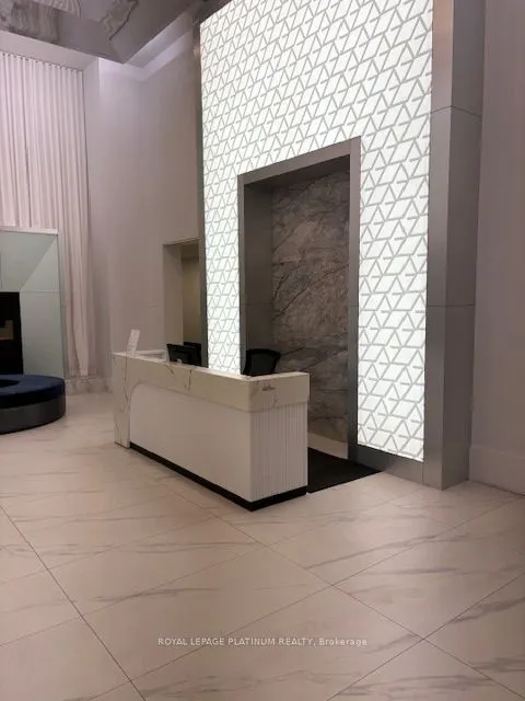 16 concord Place, #511