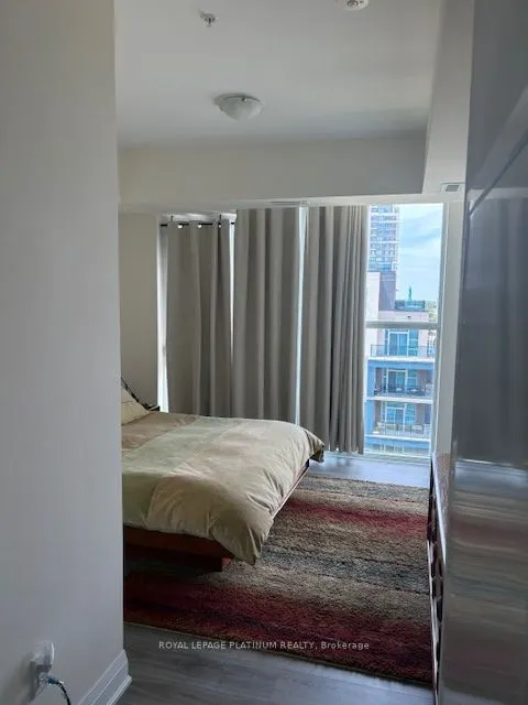 16 concord Place, #511