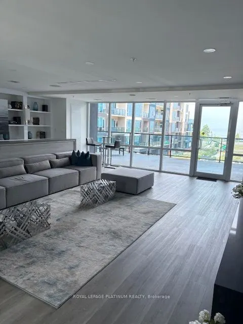 16 concord Place, #511