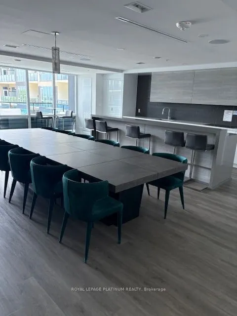 16 concord Place, #511