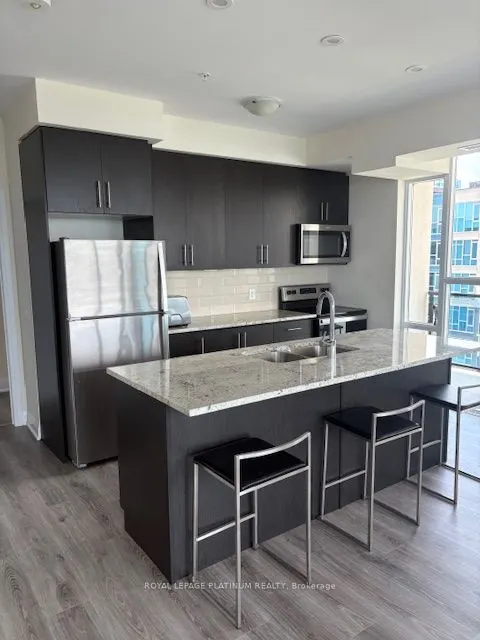 16 concord Place, #511
