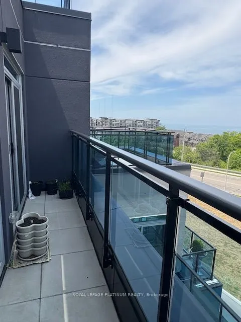 16 concord Place, #511