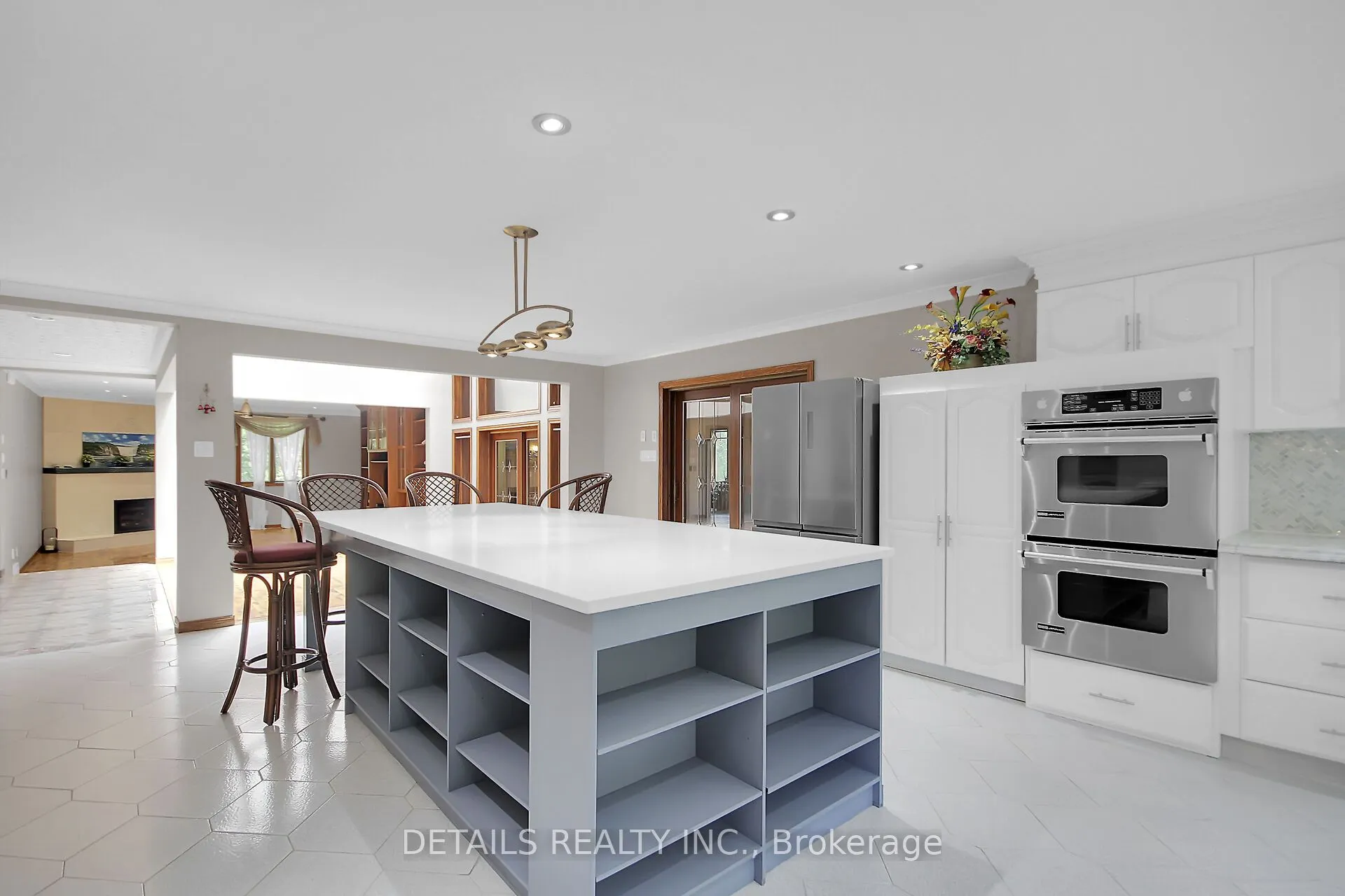 1341 Shylo Crescent