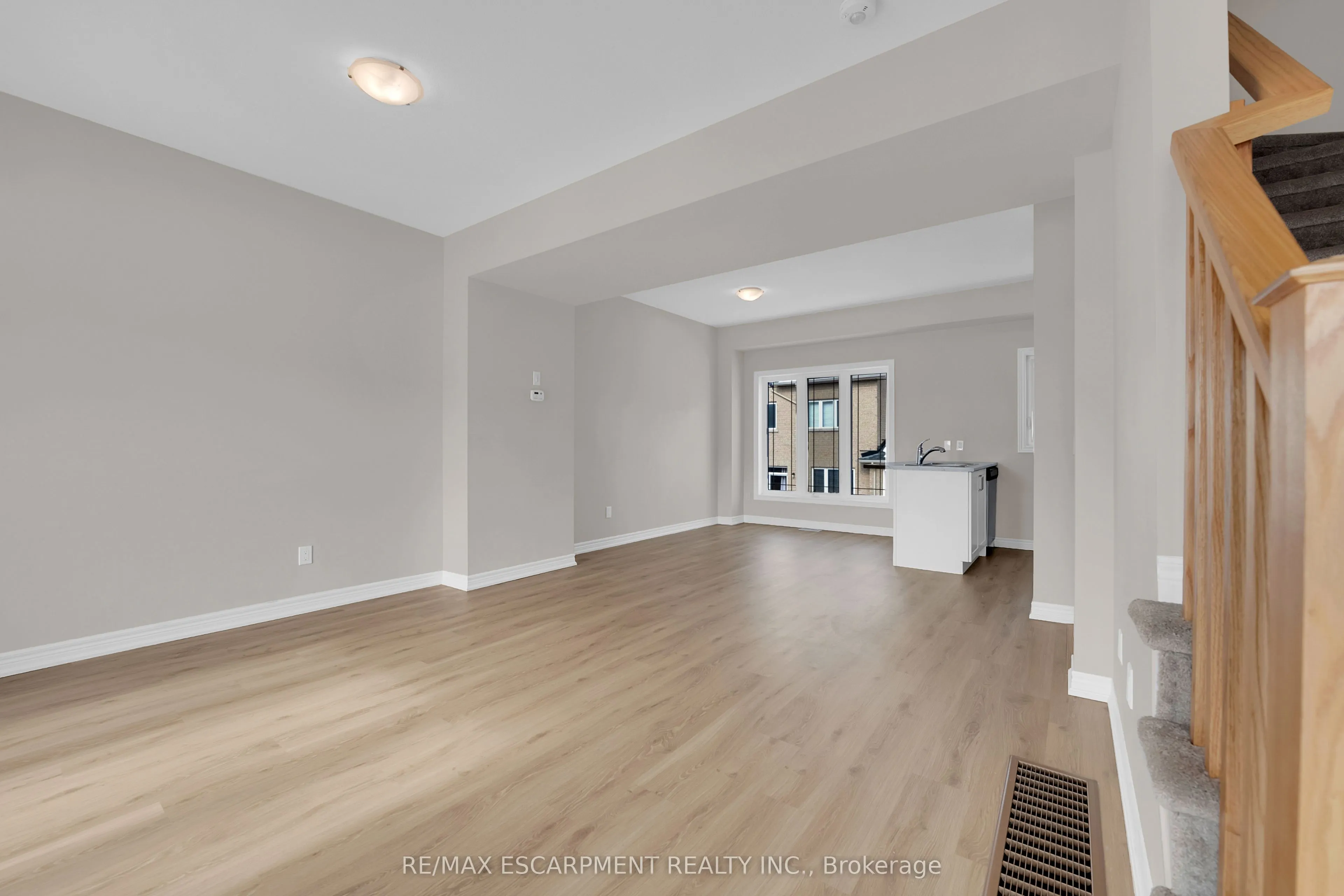 19 Picardy Drive, #6