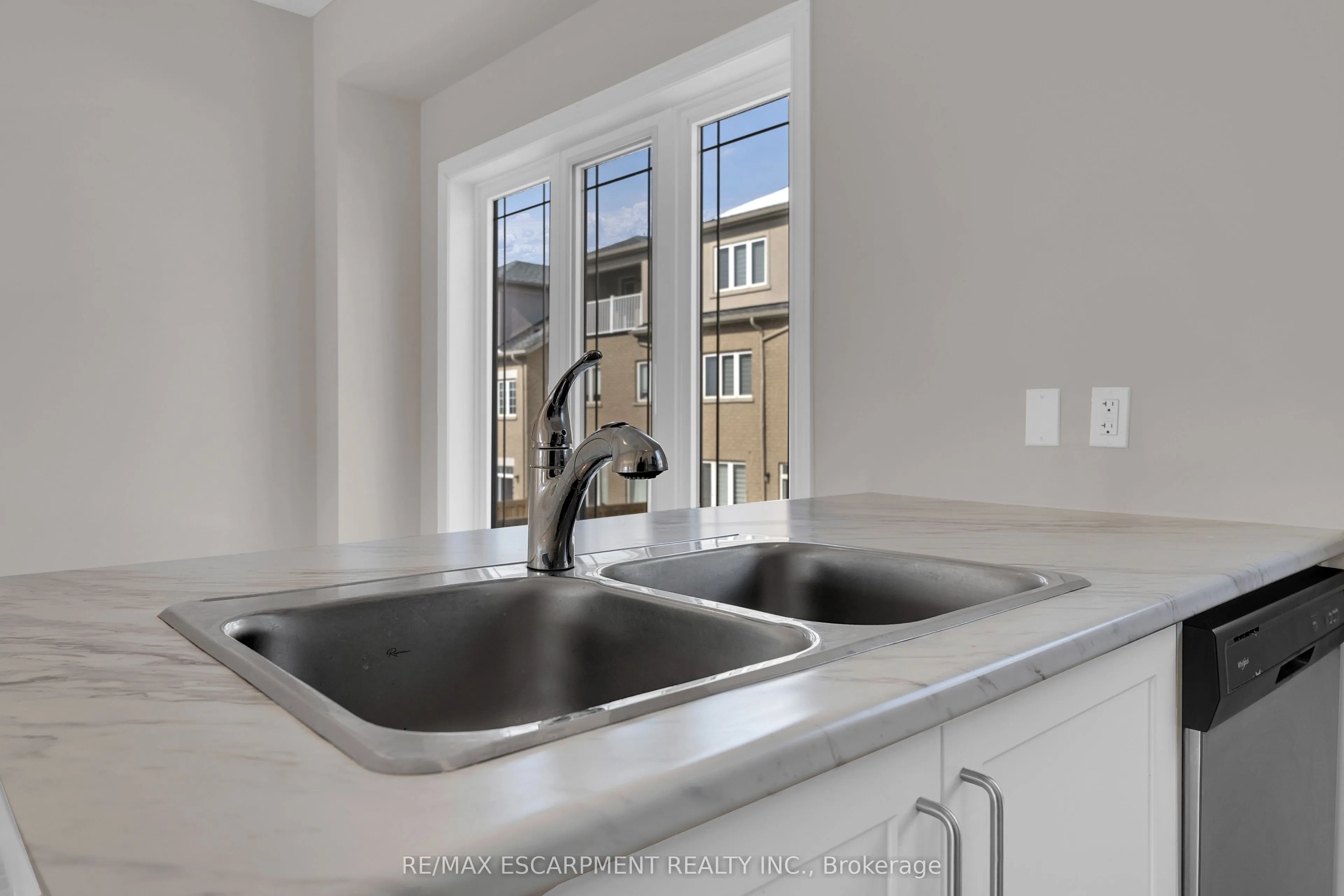 19 Picardy Drive, #6