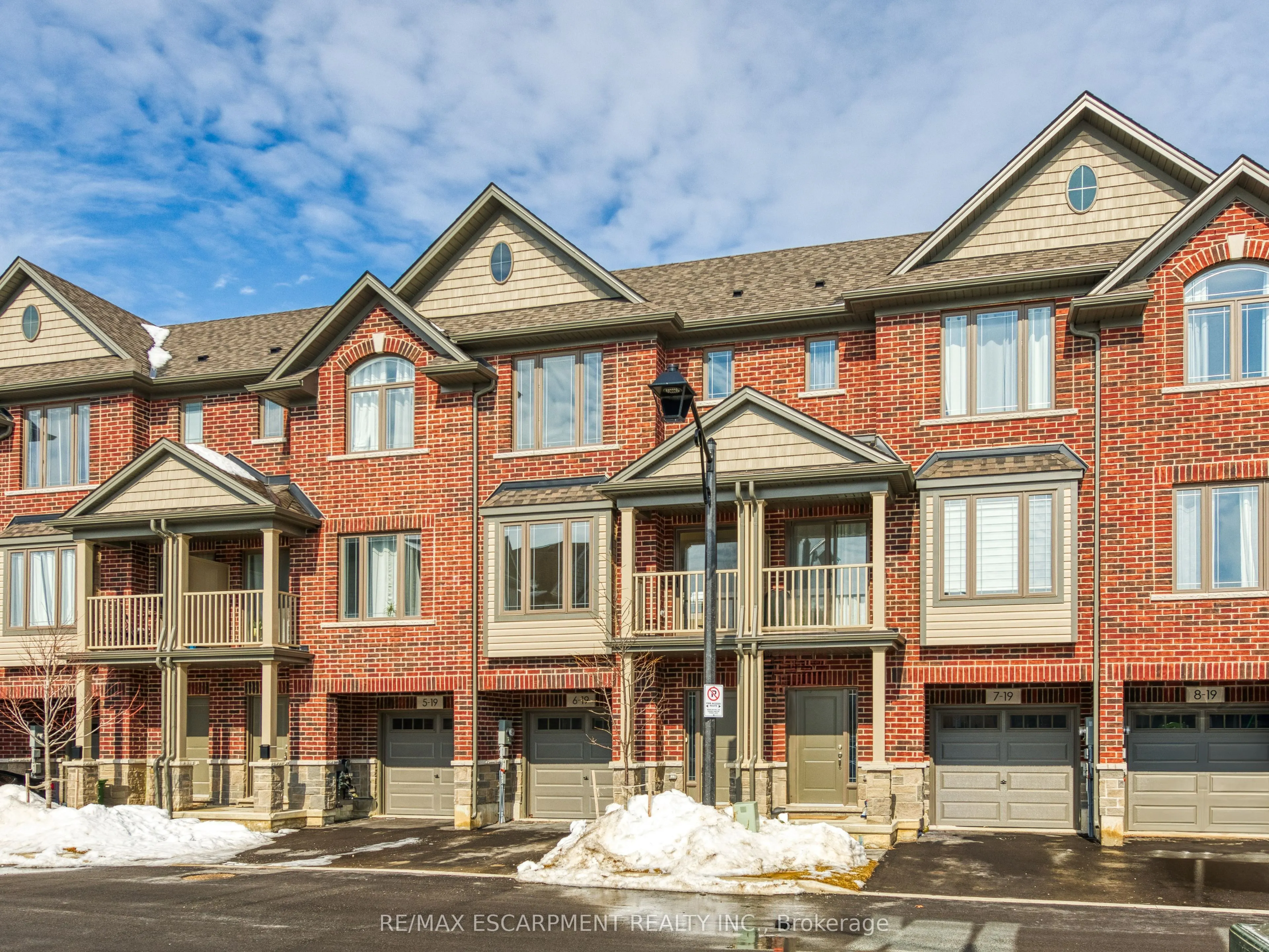 19 Picardy Drive, #6