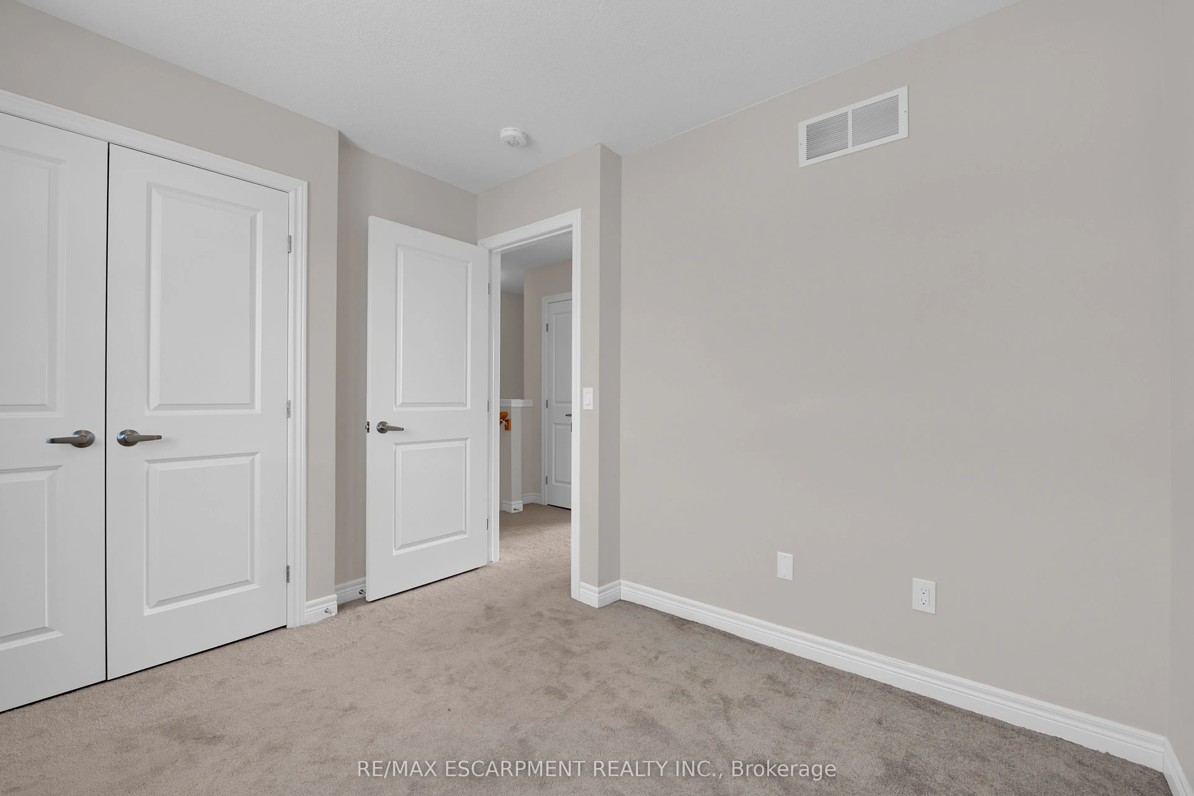 19 Picardy Drive, #6