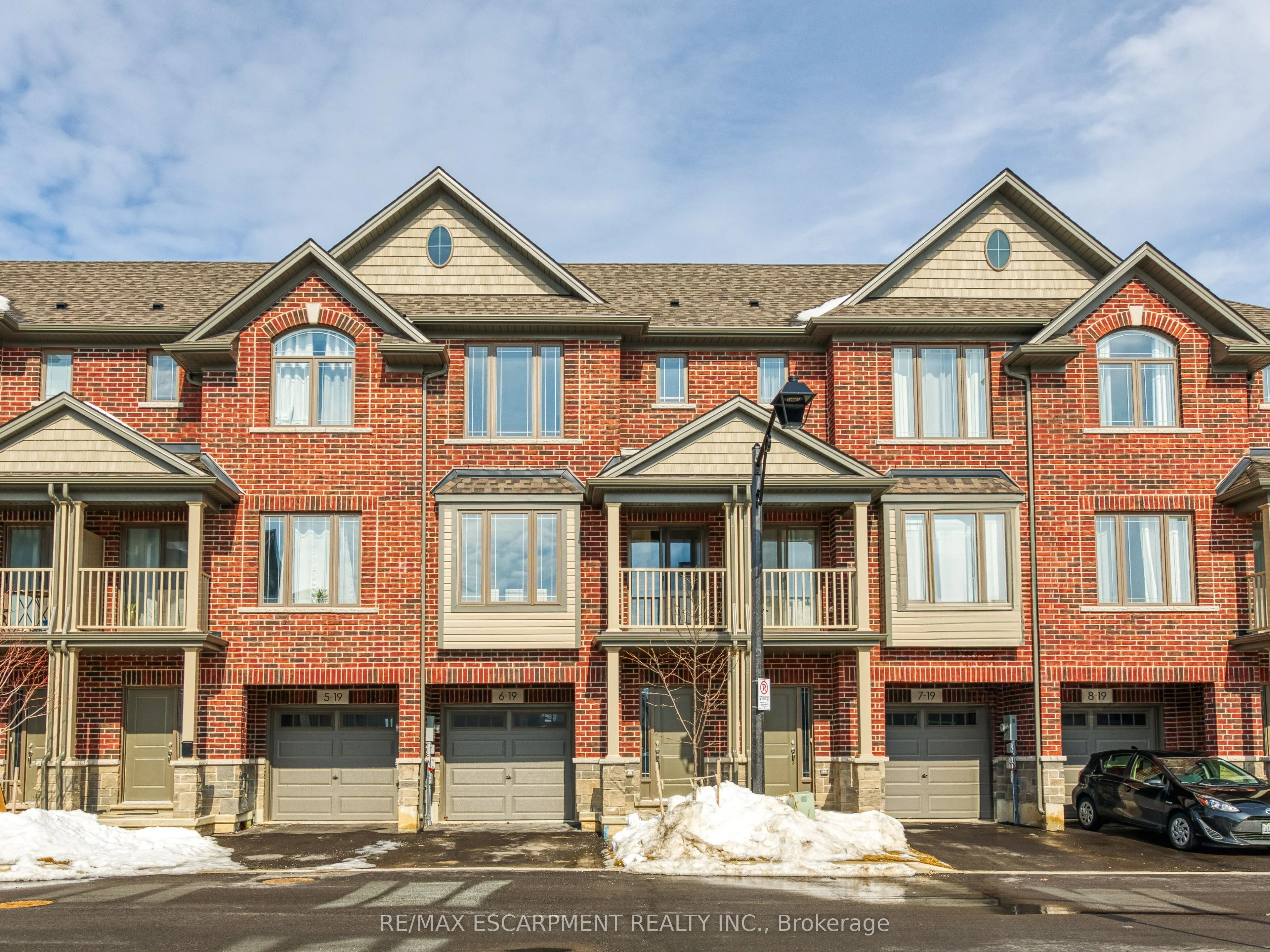 19 Picardy Drive, #6
