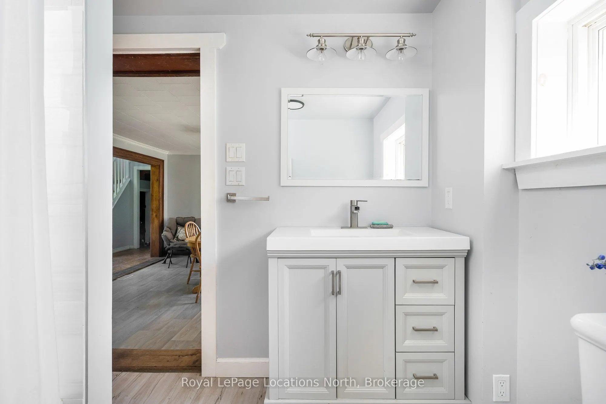 138237 GREY ROAD 112 Road