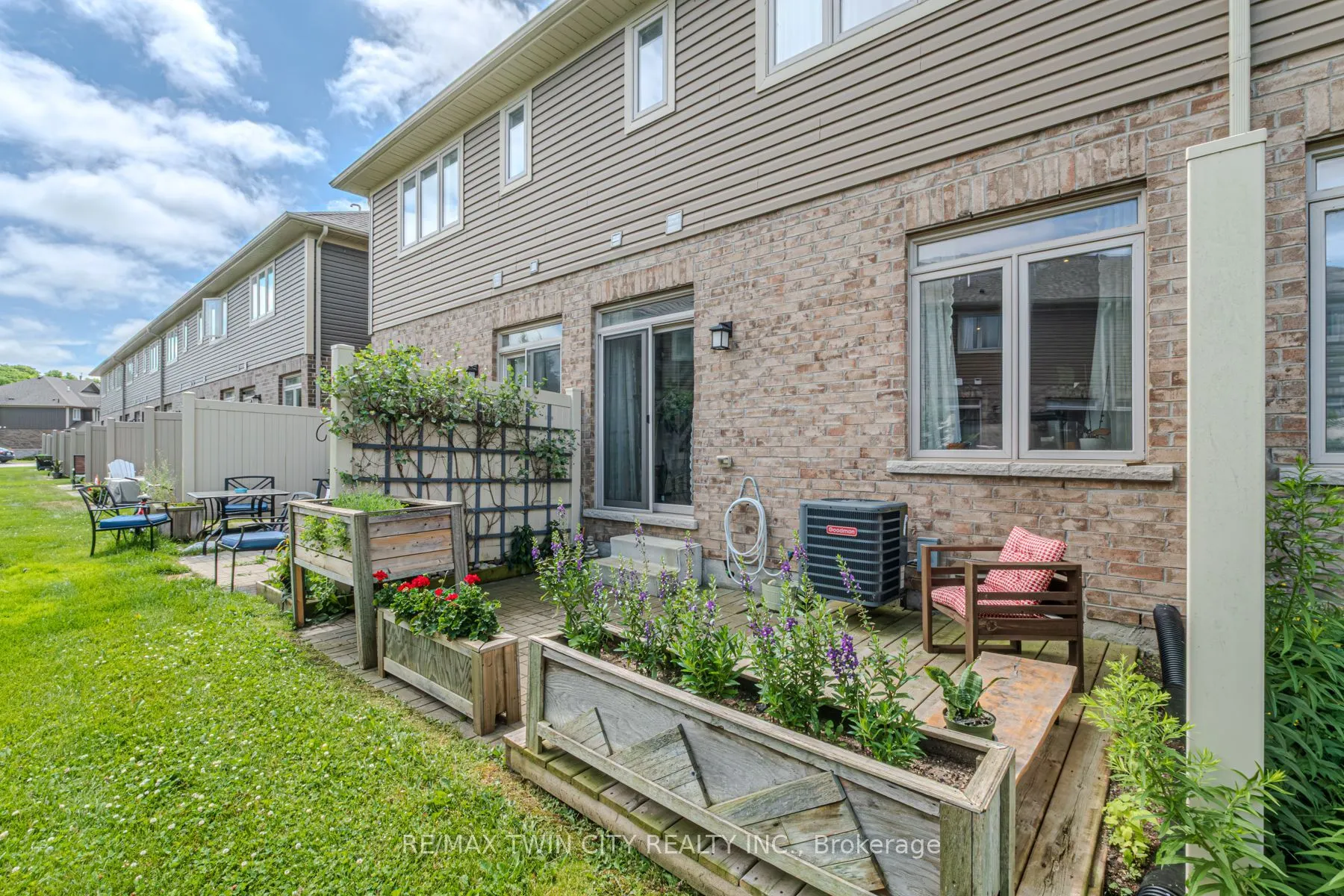 80 Willow Street, #53