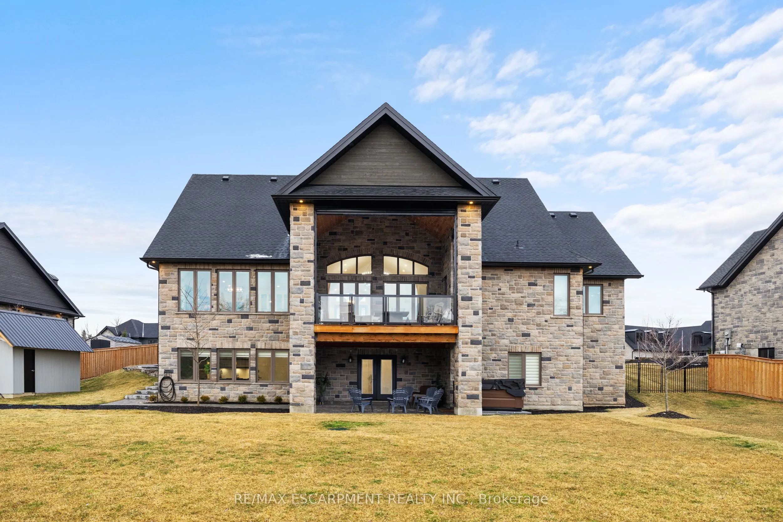 23 Whitcombe Way