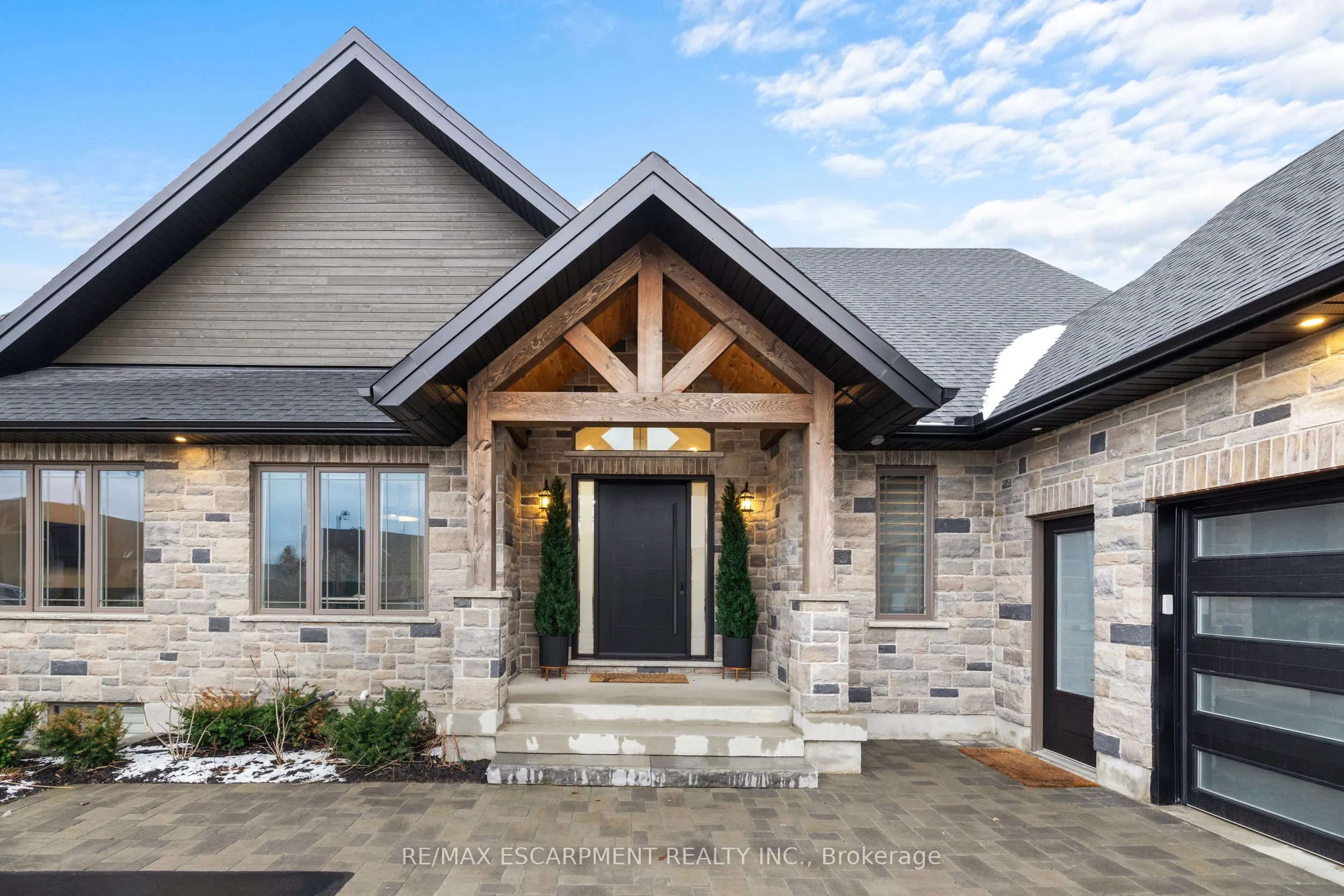23 Whitcombe Way