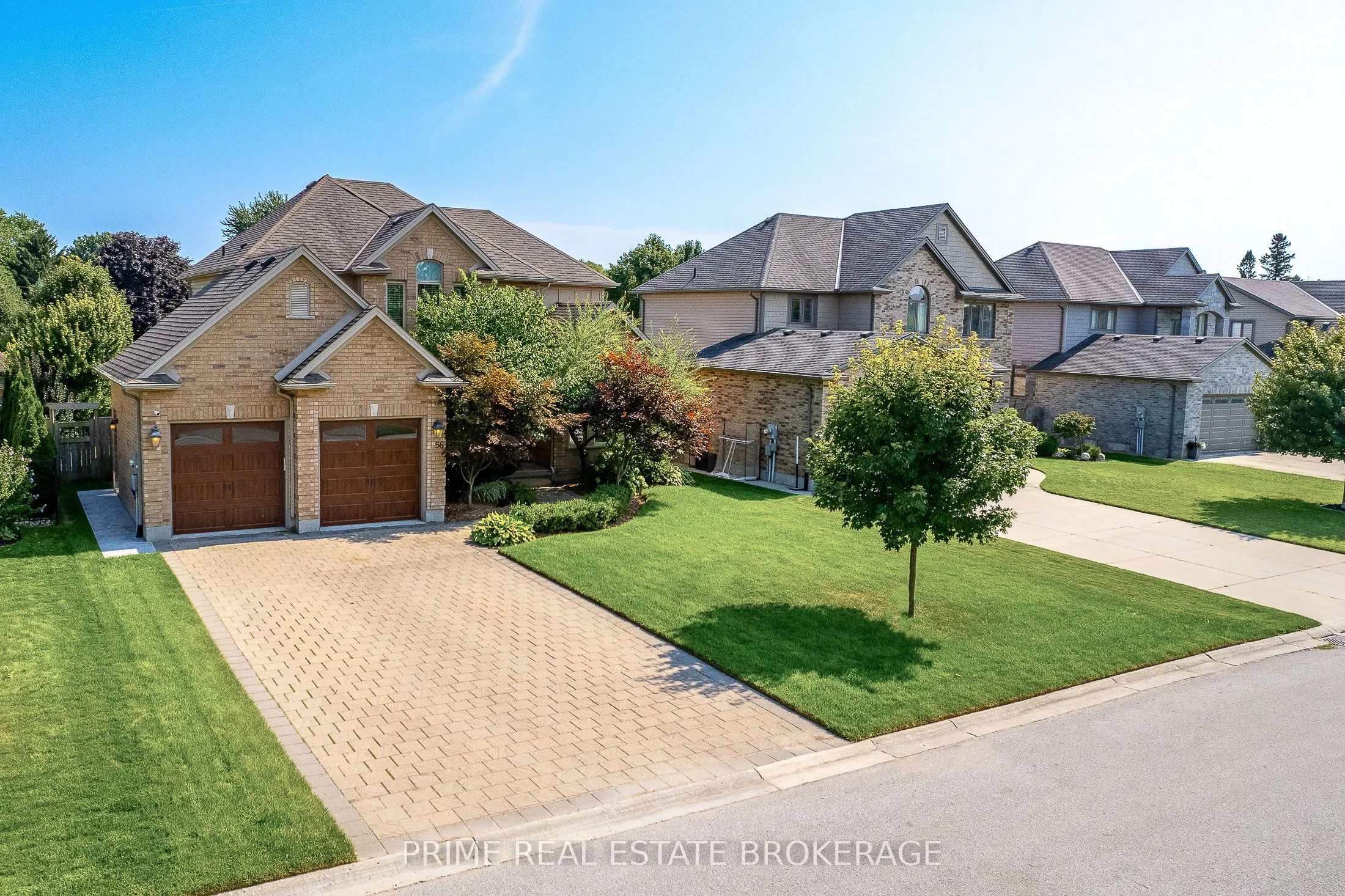 56 Fieldstone Crescent S