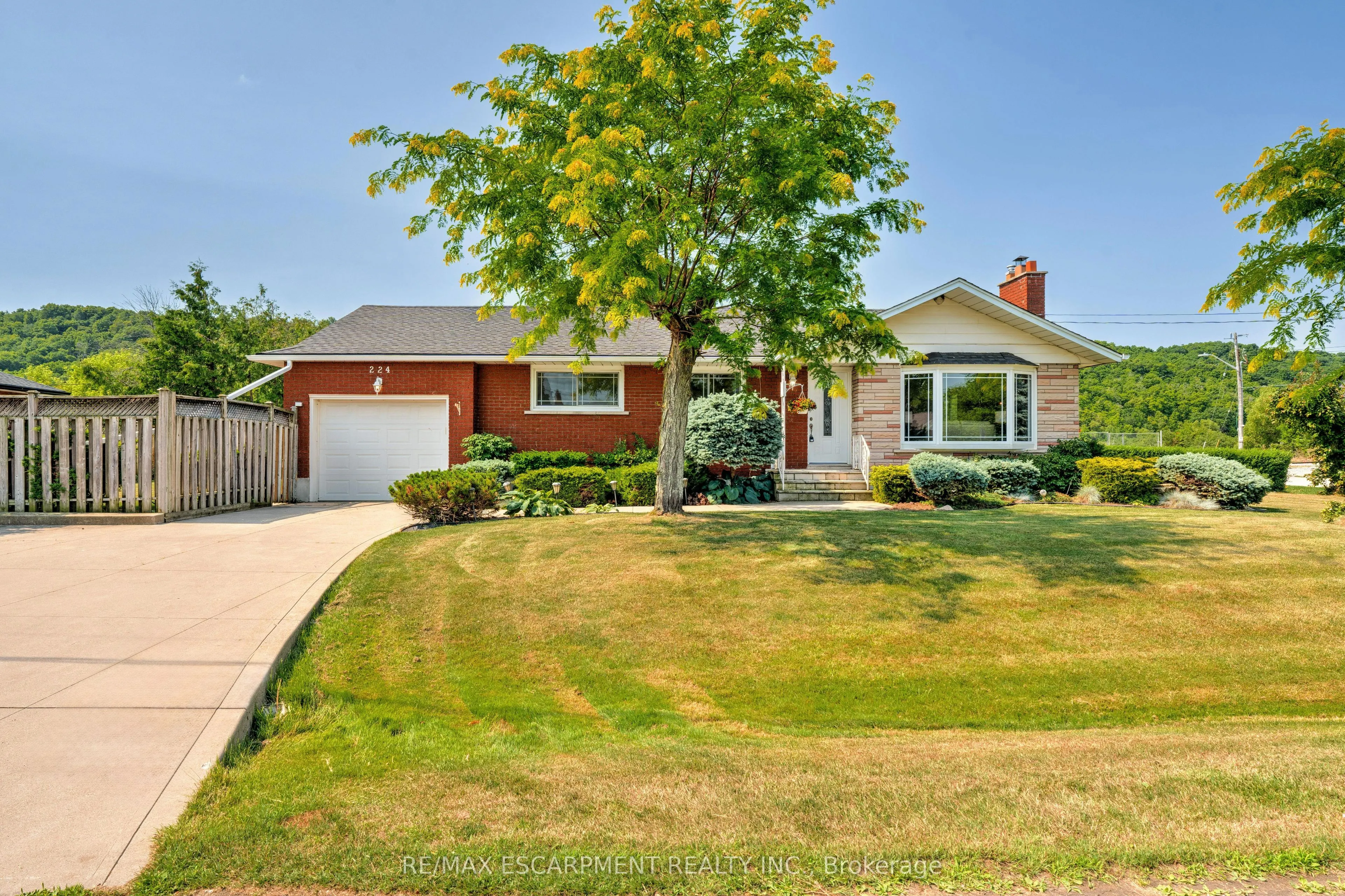 224 Glenholme Avenue
