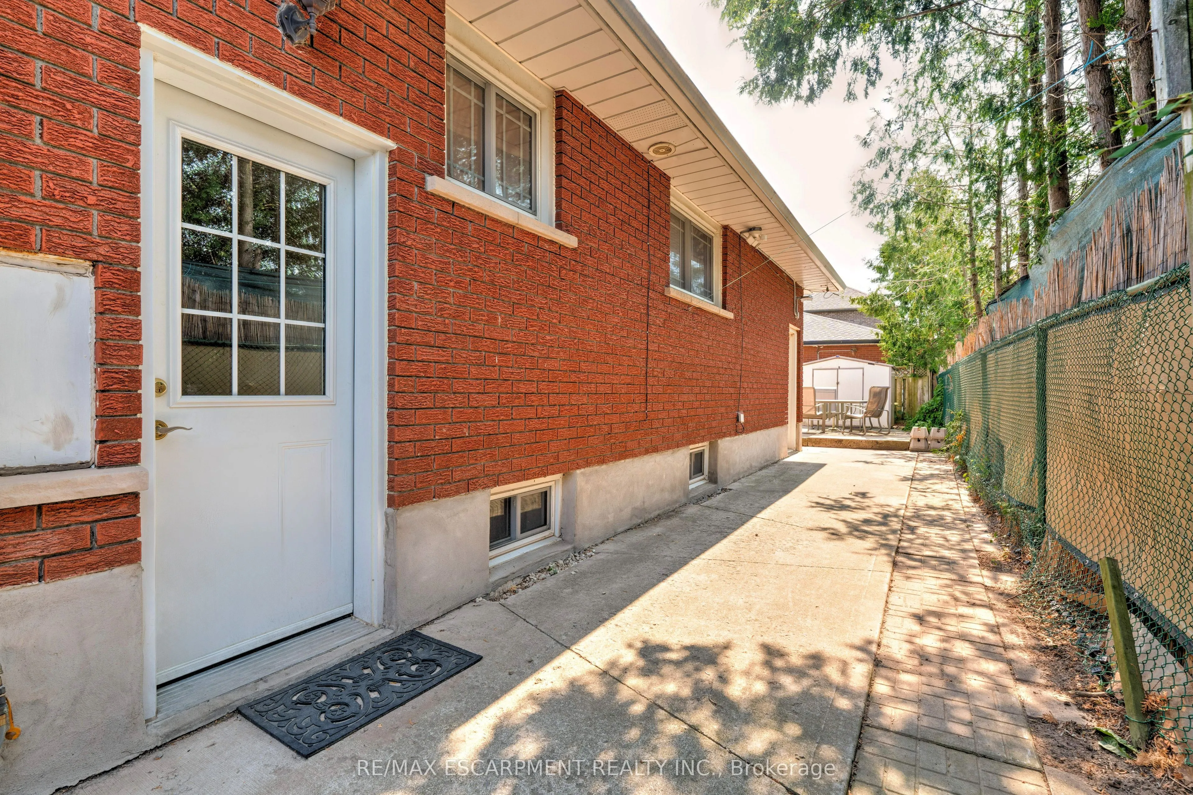 224 Glenholme Avenue