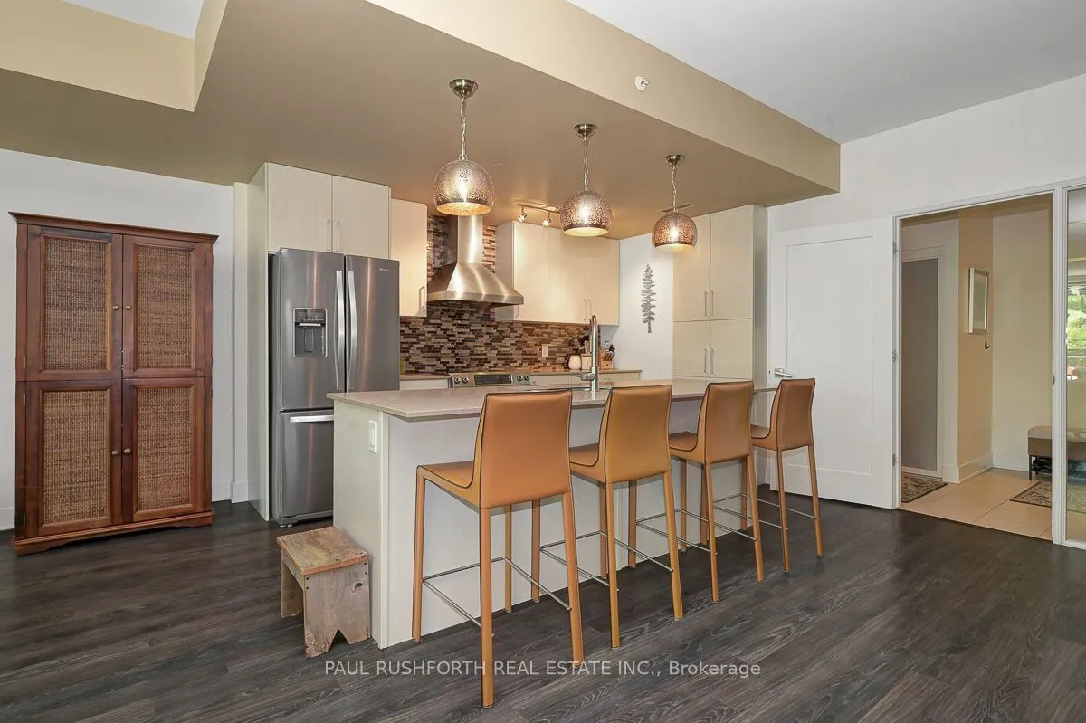 1035 Bank Street, #104