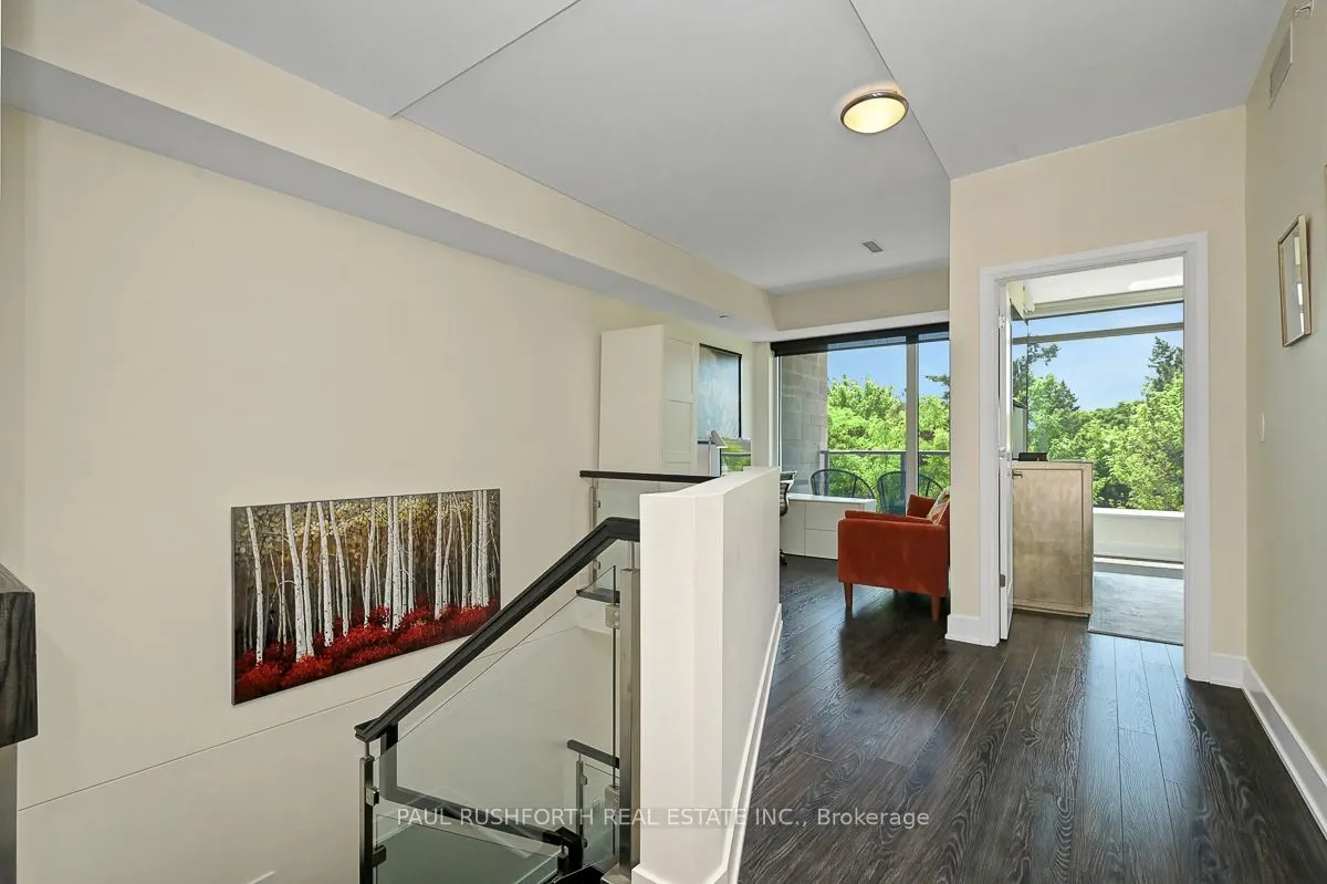 1035 Bank Street, #104