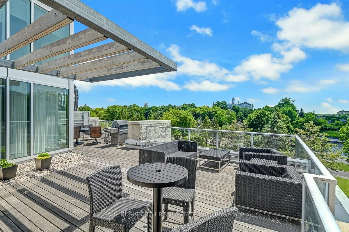 1035 Bank Street, #104