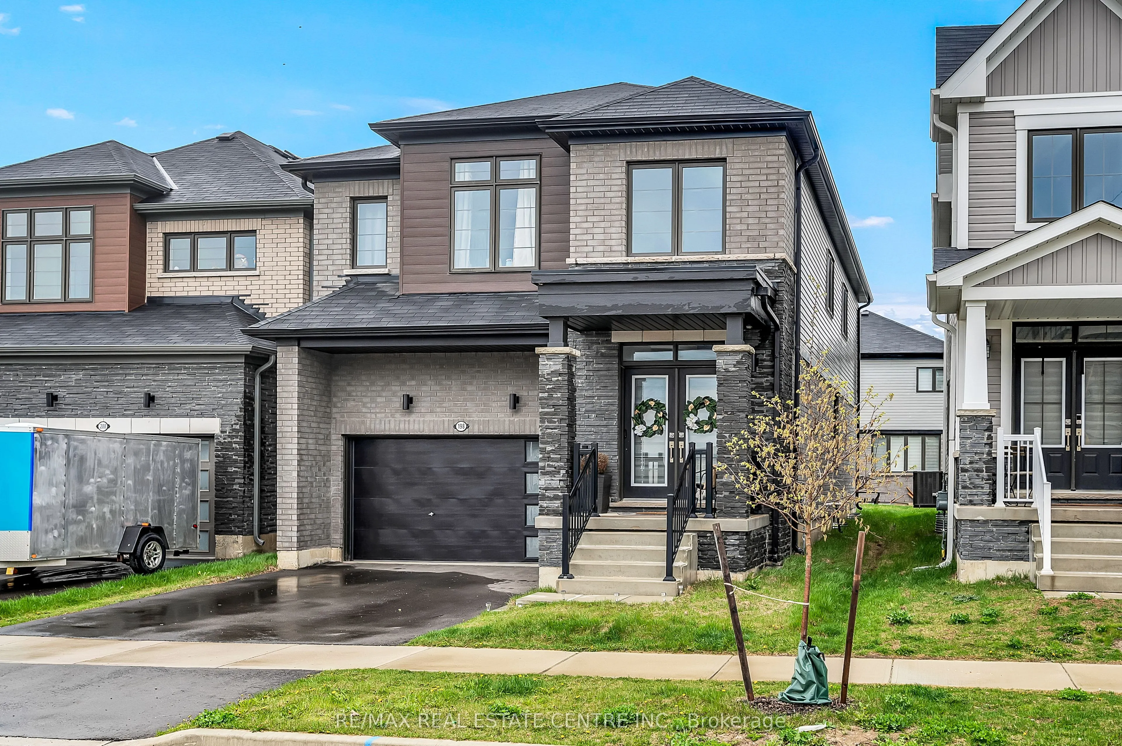 198 Whithorn Crescent