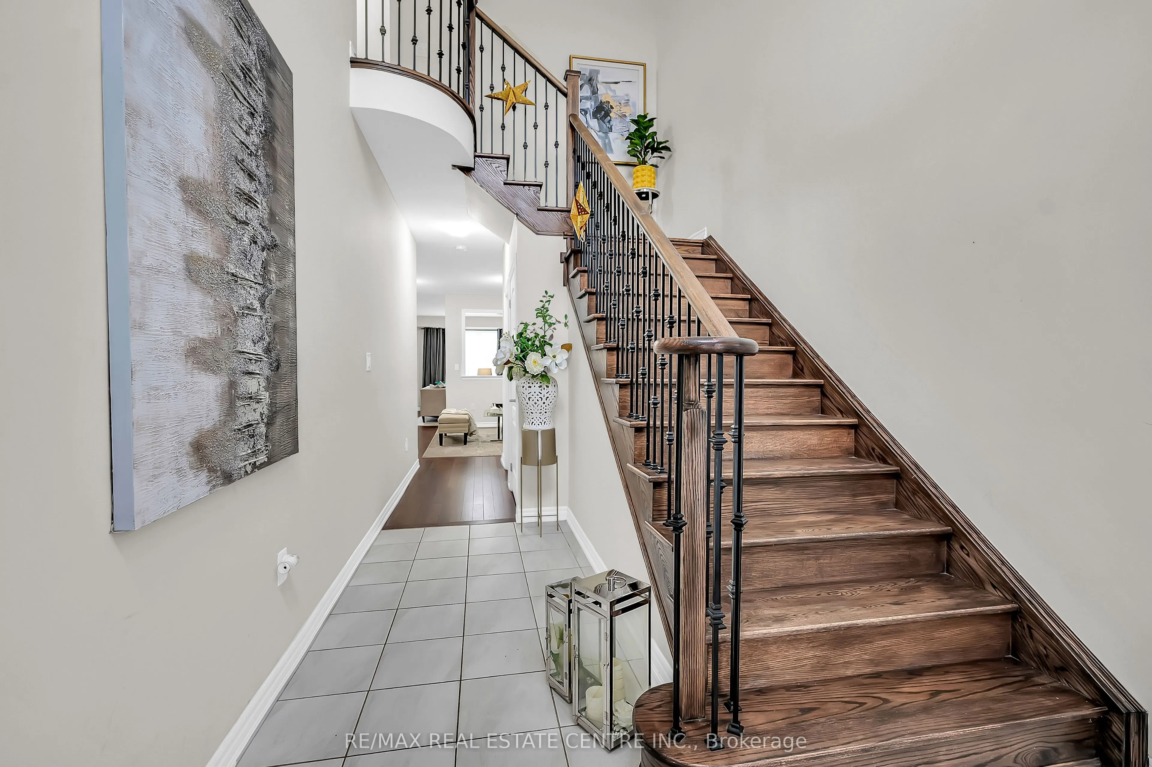 198 Whithorn Crescent