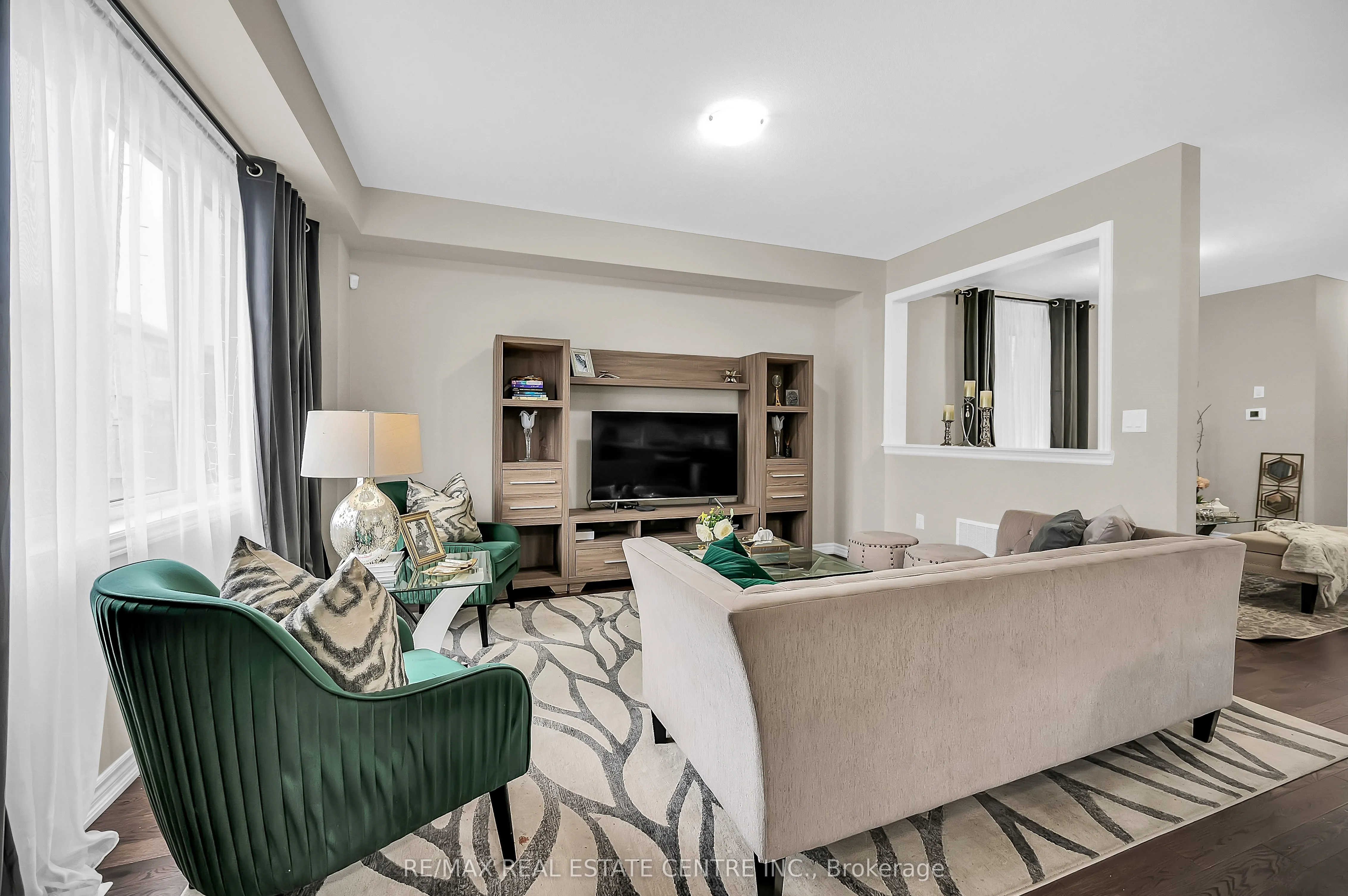 198 Whithorn Crescent