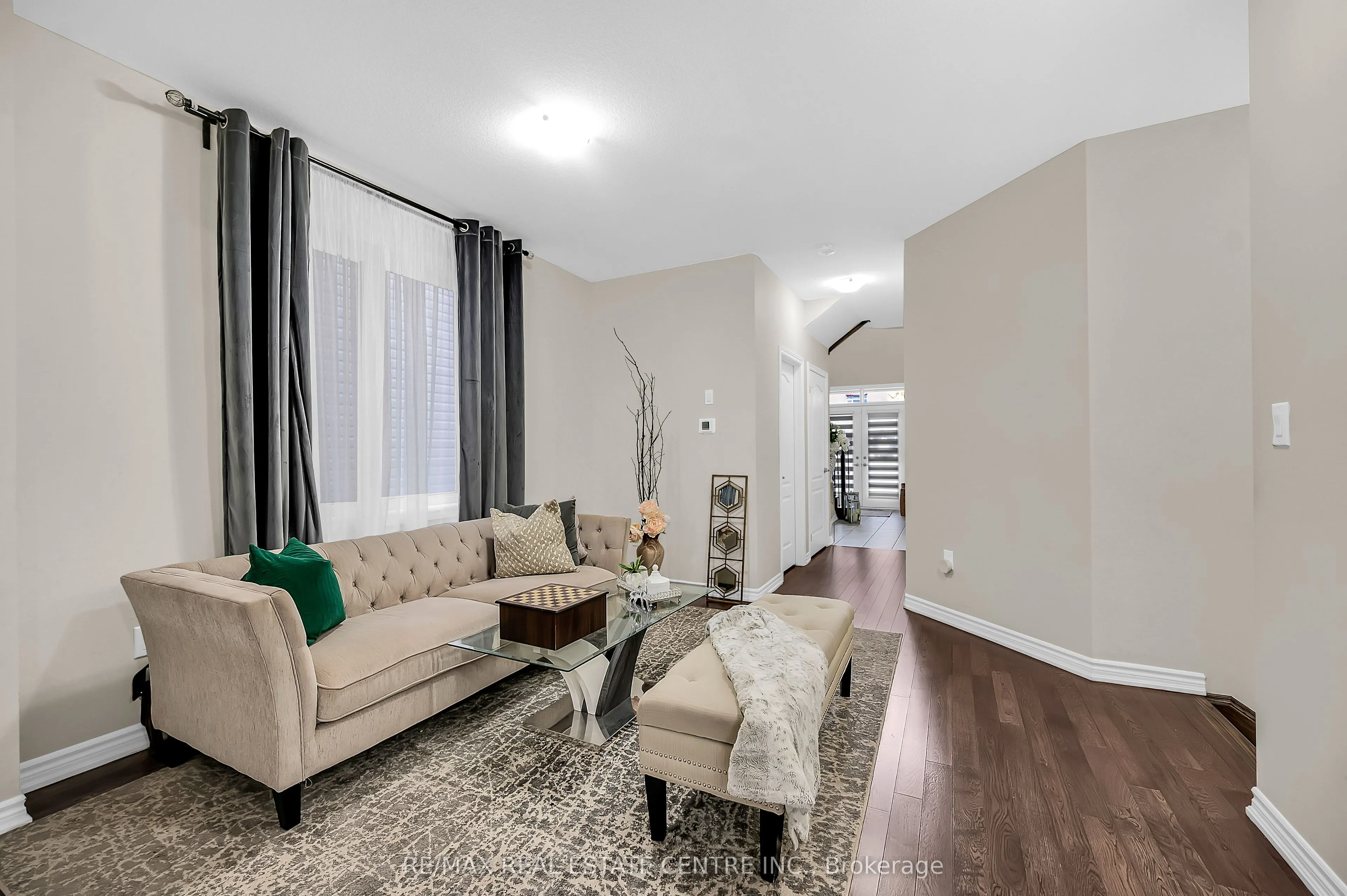 198 Whithorn Crescent